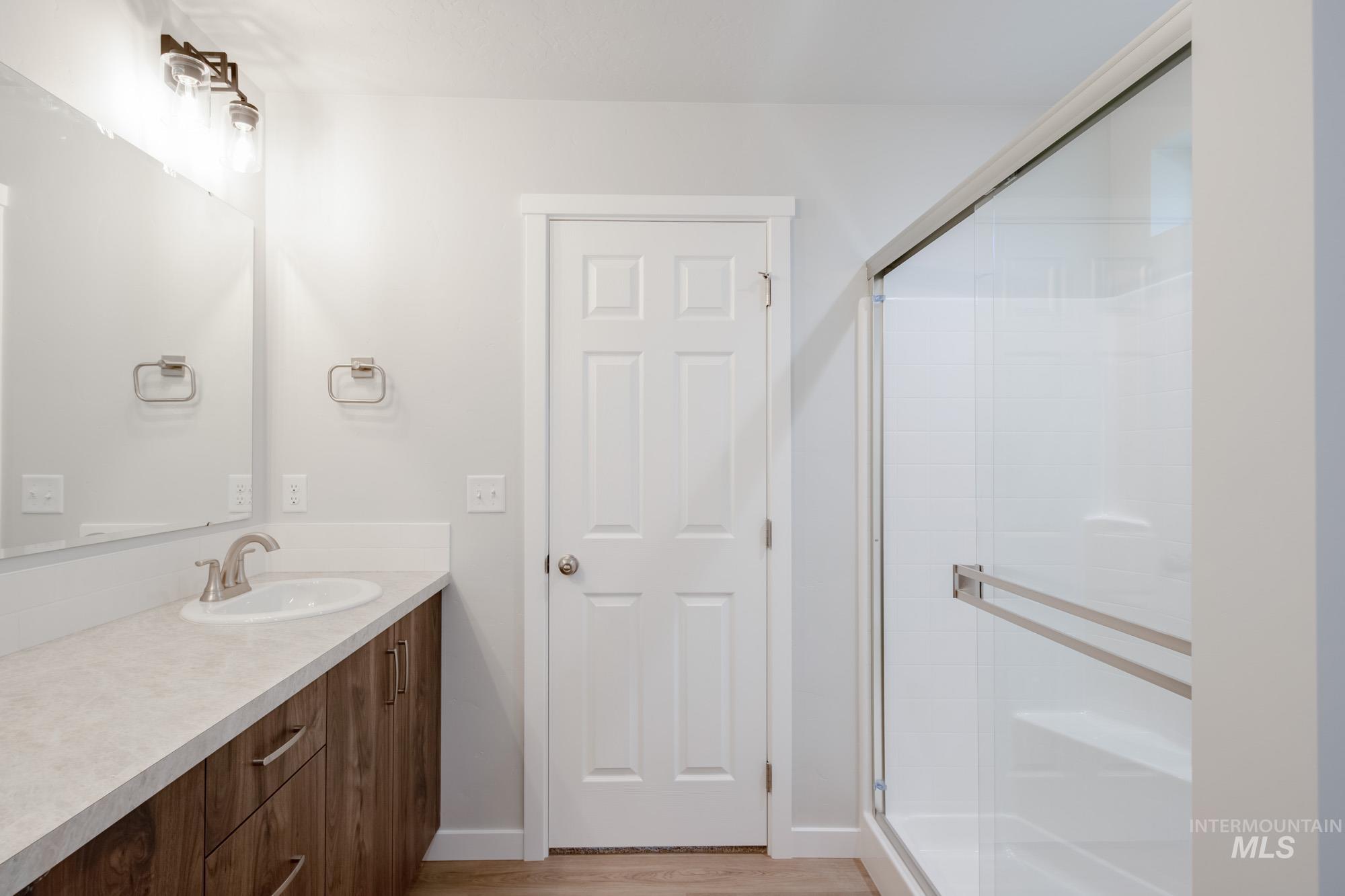 1494 Long Pond St Property Photo 25