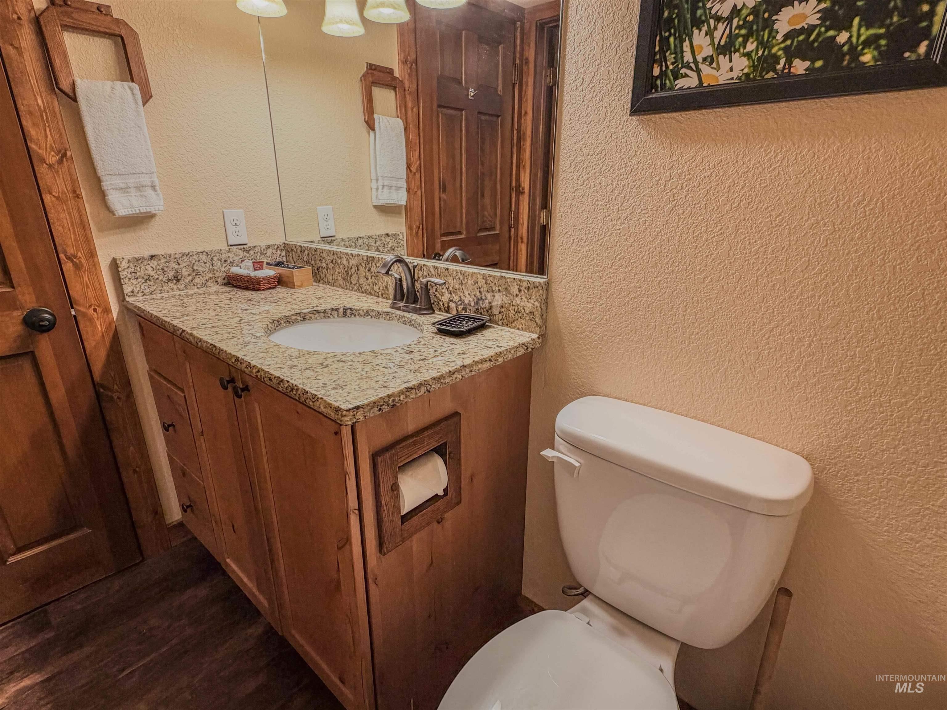 1607 Davis Ave Property Photo 16