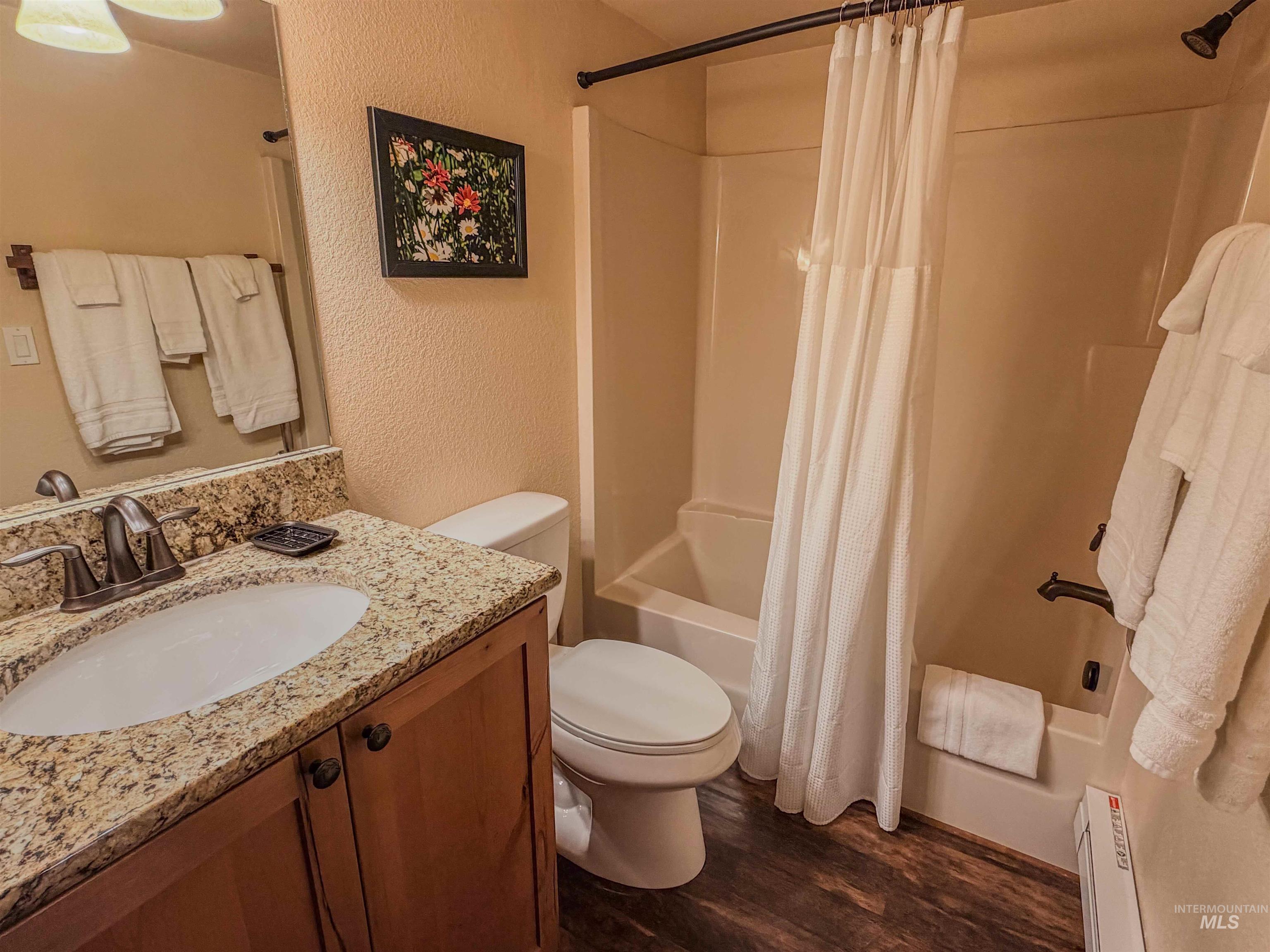 1607 Davis Ave Property Photo 17