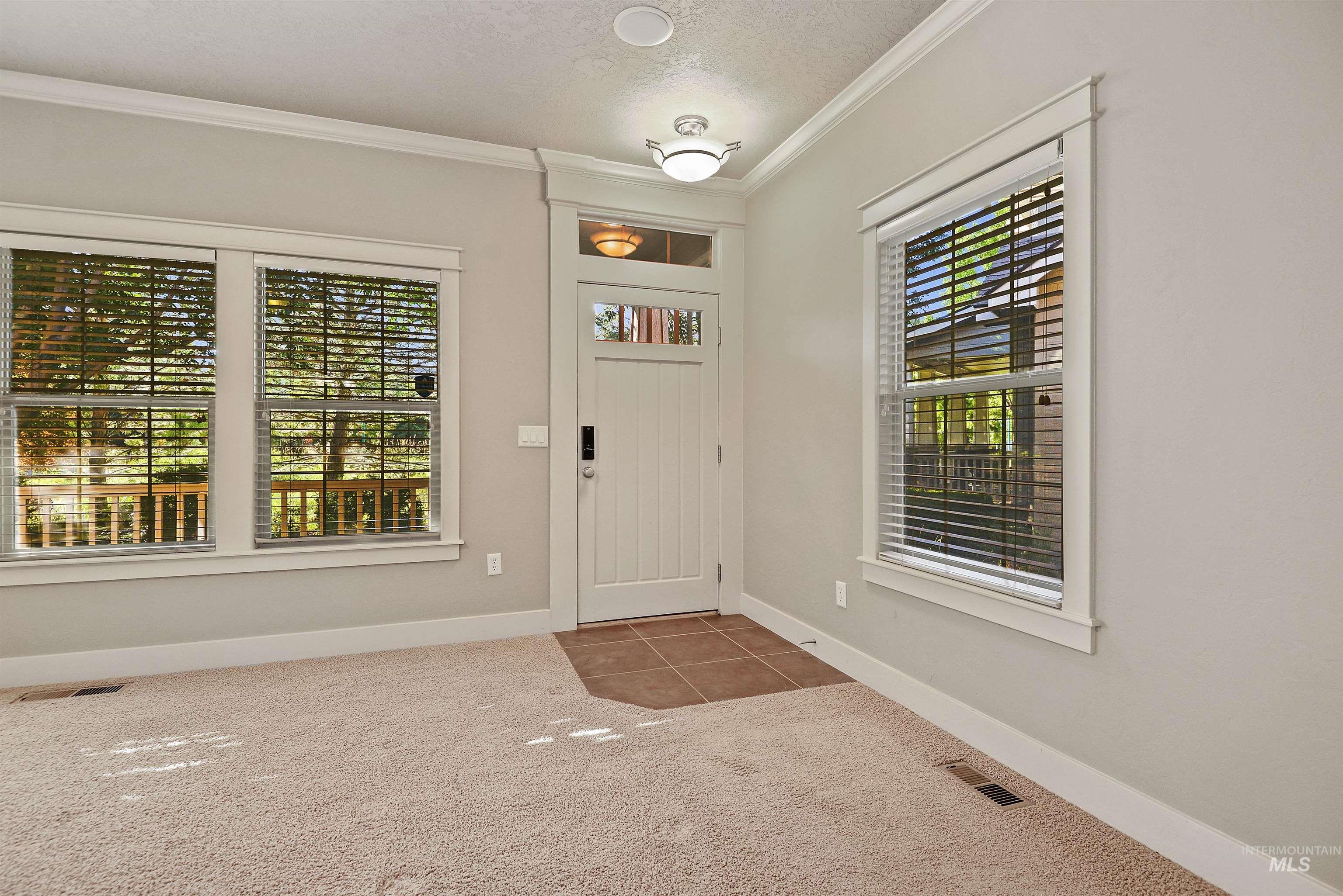 30 N Arrow Creek Ln Property Photo 6