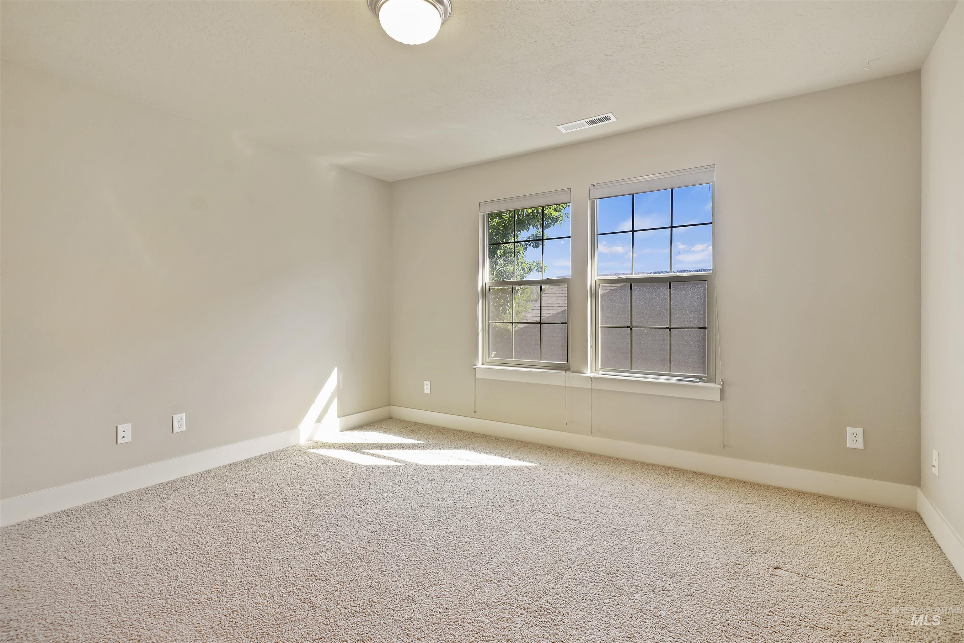 30 N Arrow Creek Ln Property Photo 24