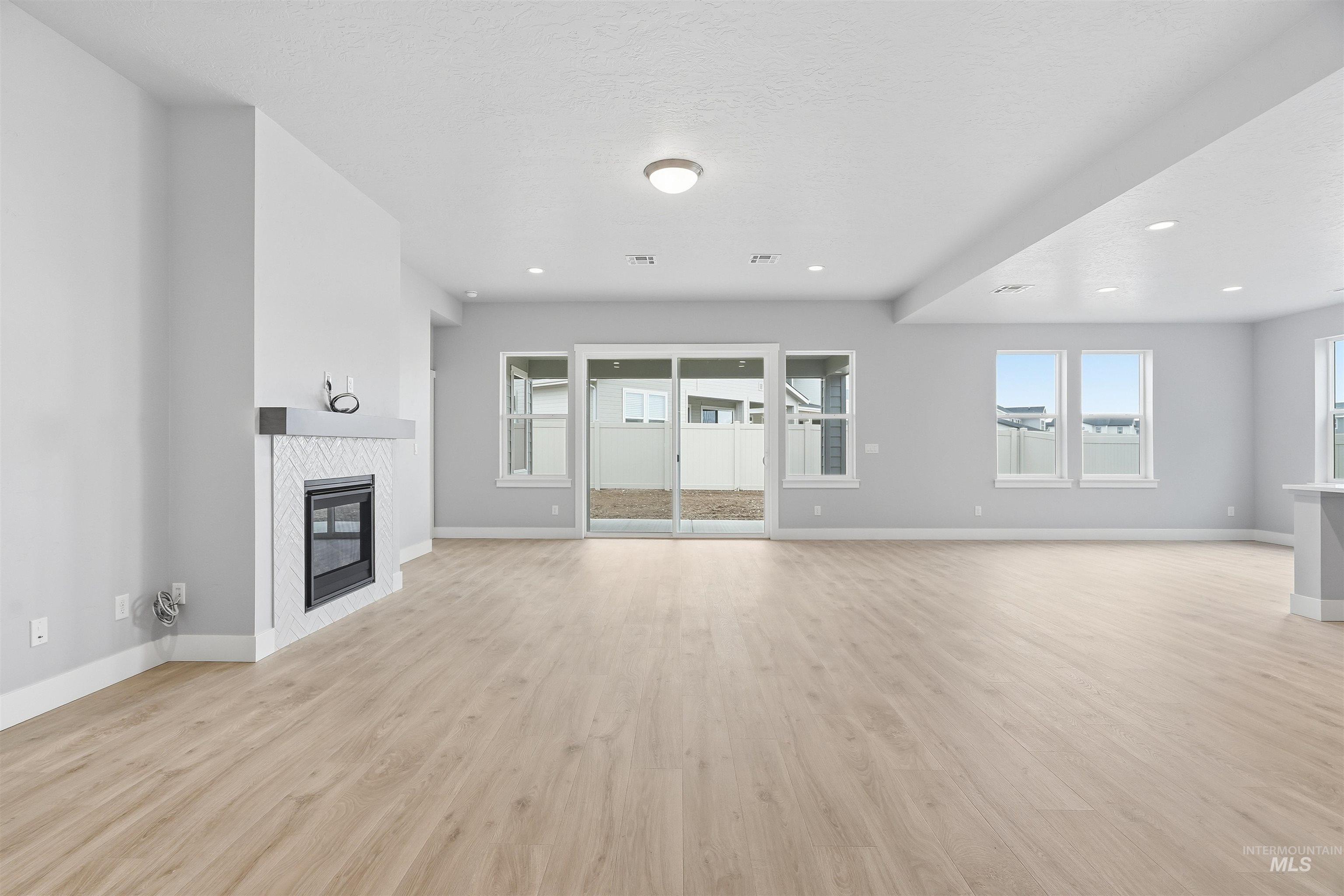 5877 W Sprig Dr Property Photo 15