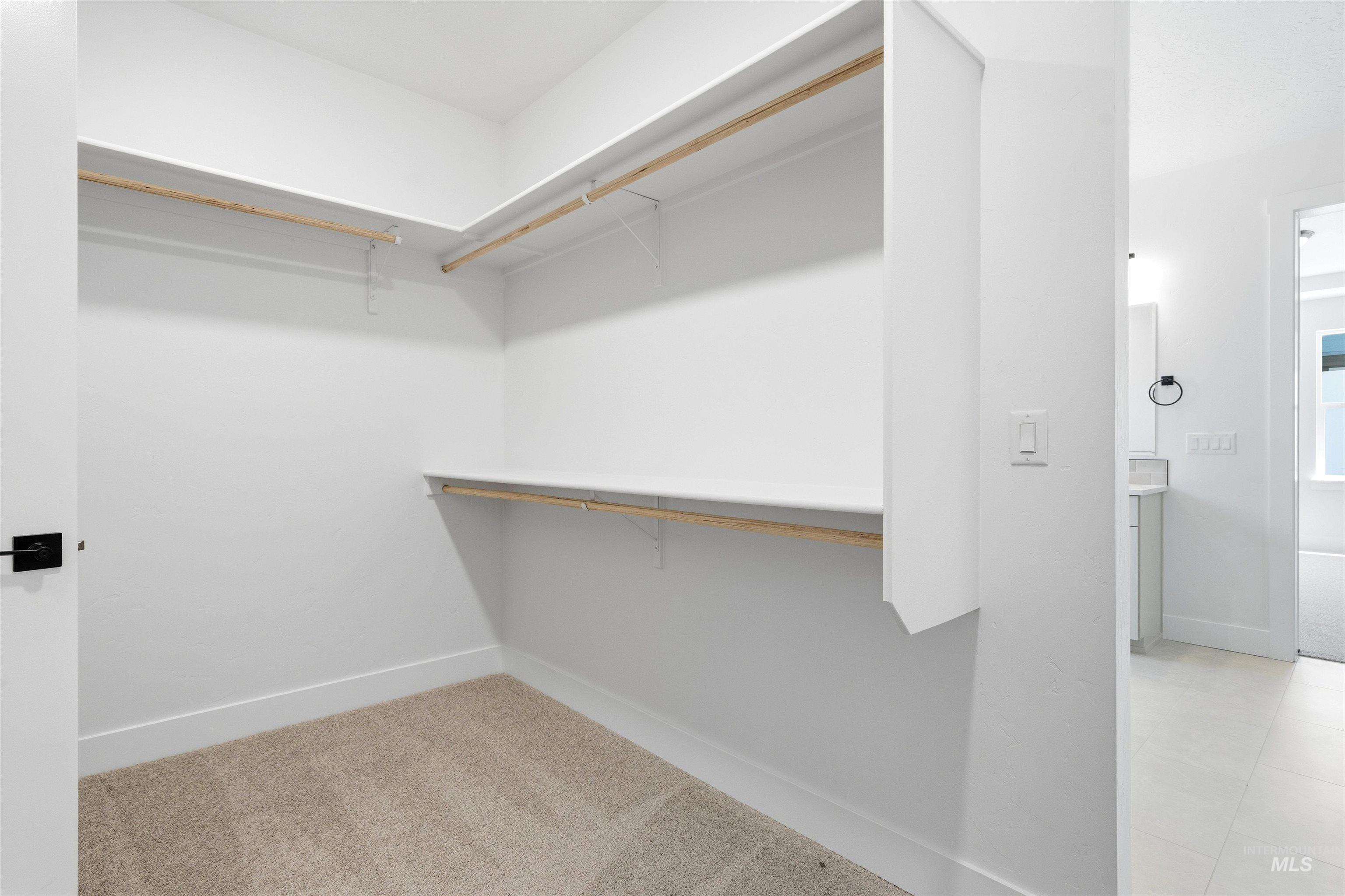 5702 N Chestnut Hill Way Property Photo 22