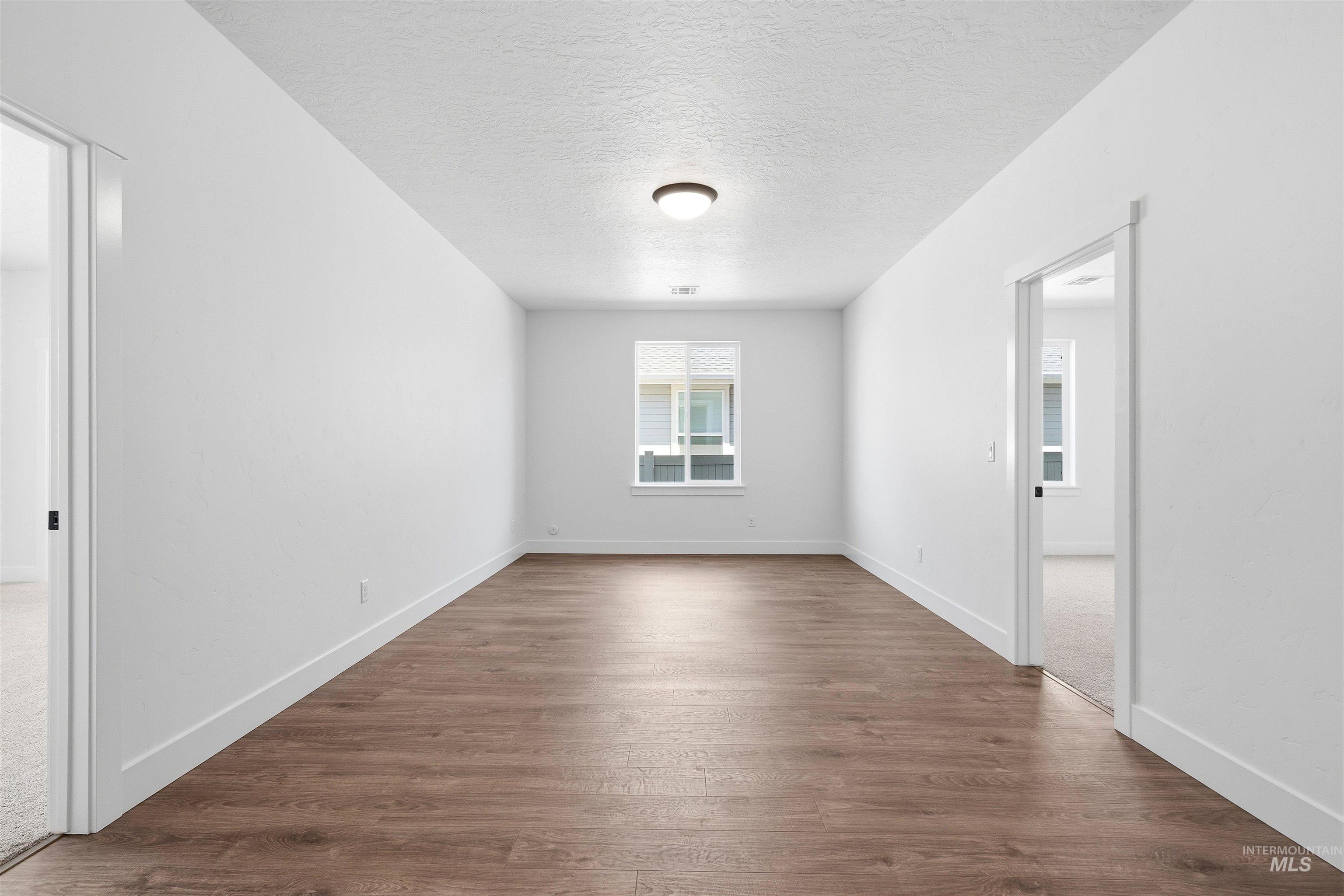5702 N Chestnut Hill Way Property Photo 27