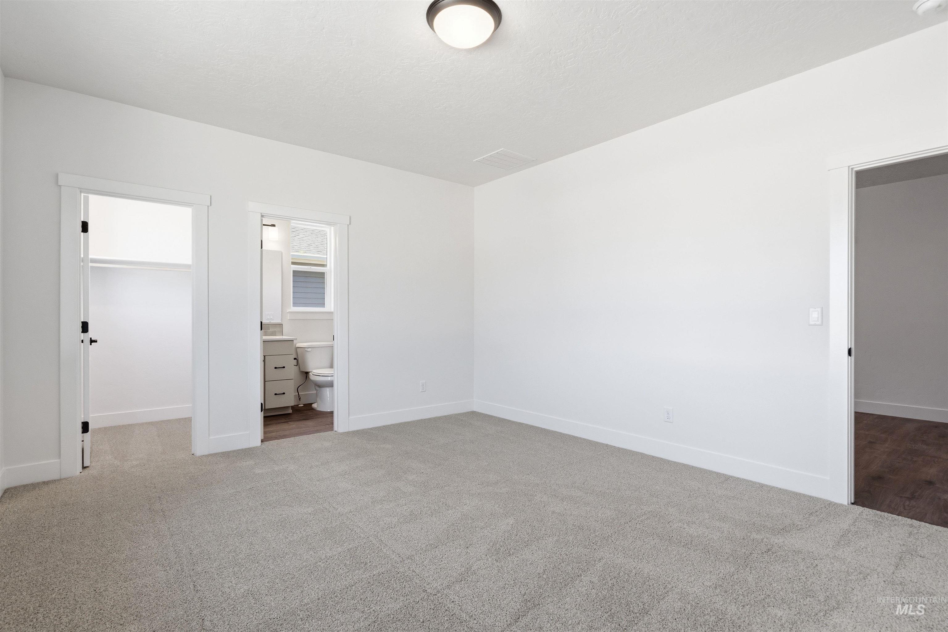 5702 N Chestnut Hill Way Property Photo 28
