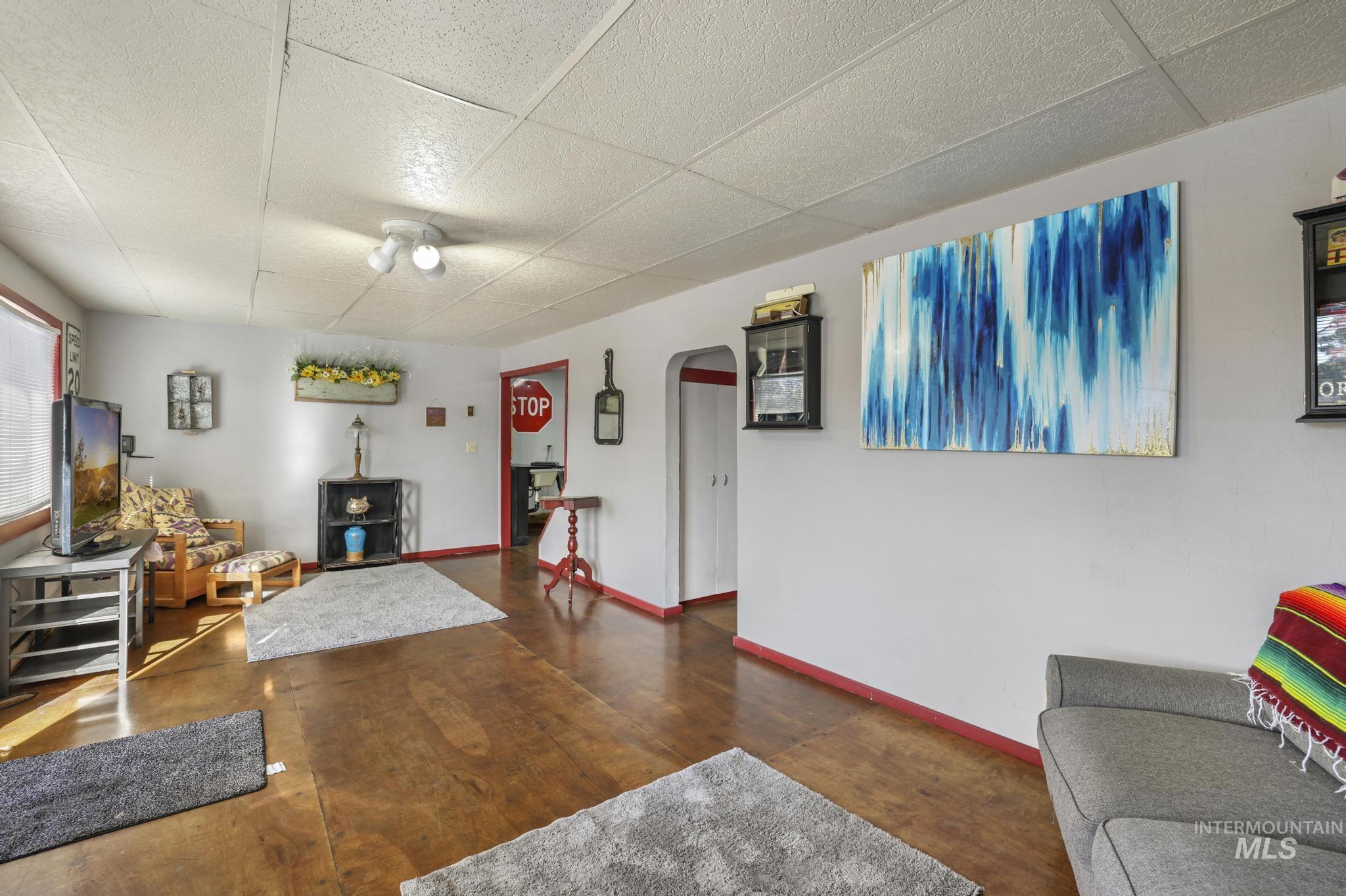 444 N Washington St Property Photo 3