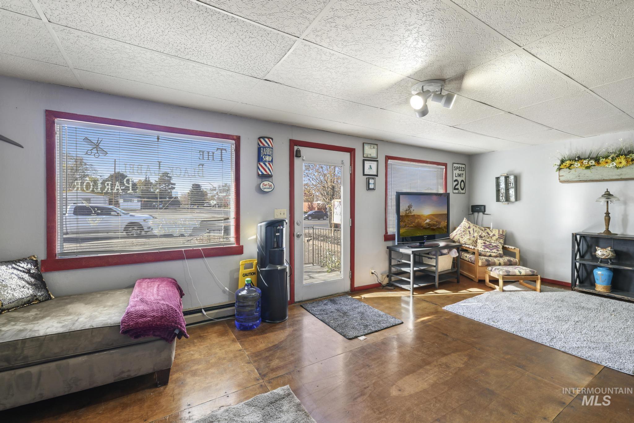 444 N Washington St Property Photo 4