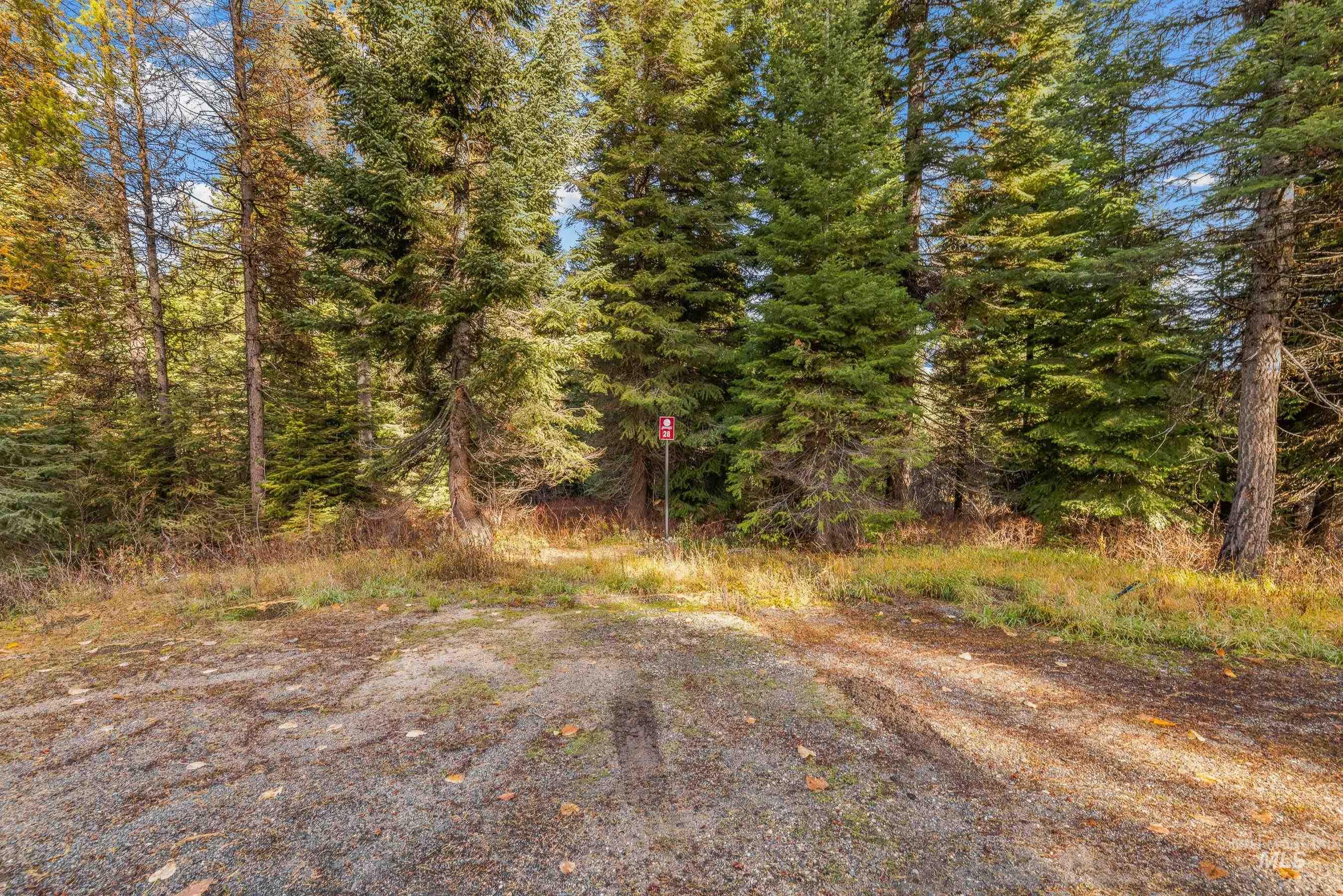 150 Pinnacle Property Photo 5