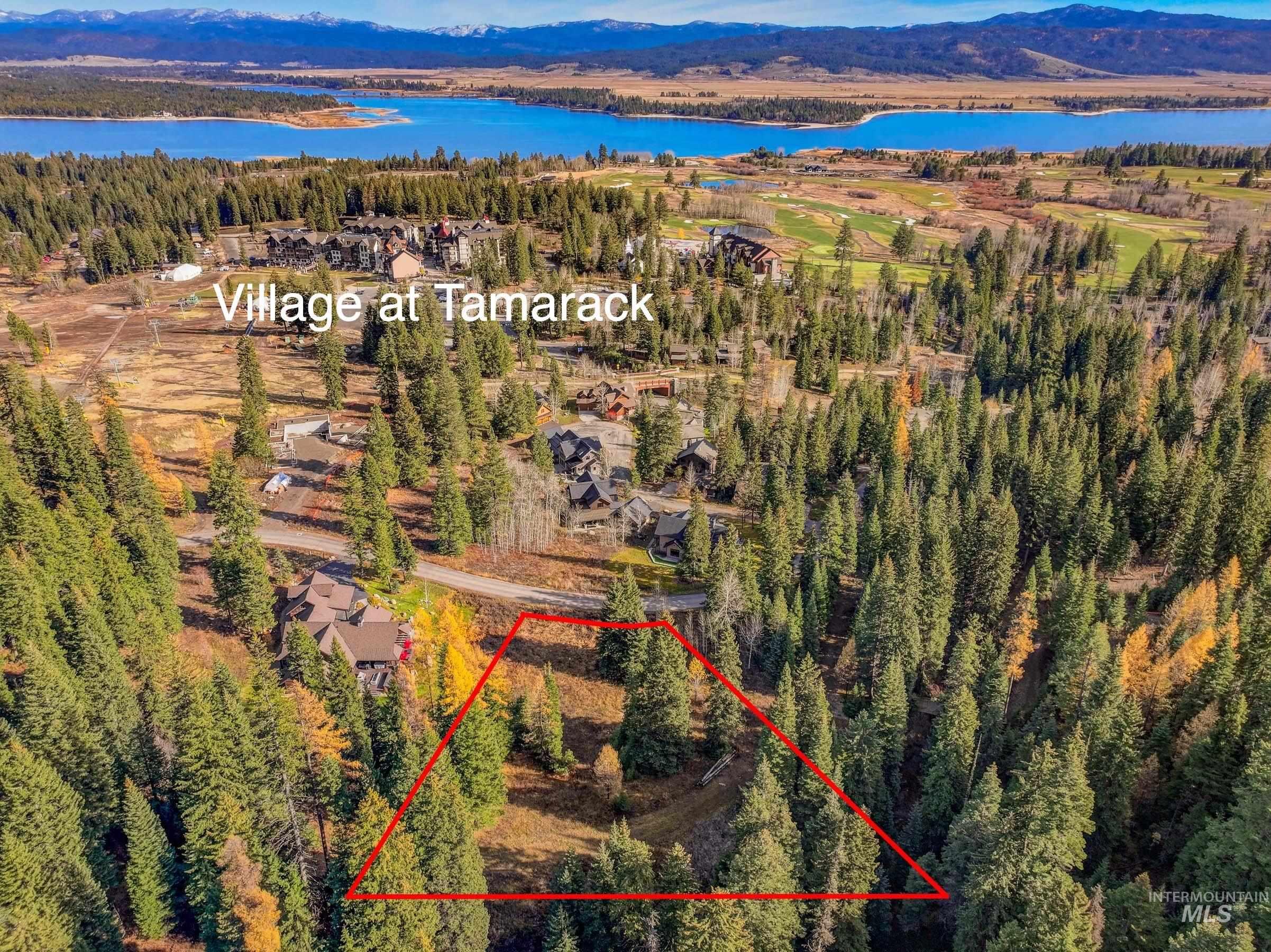 141 Sugarloaf Property Photo 3