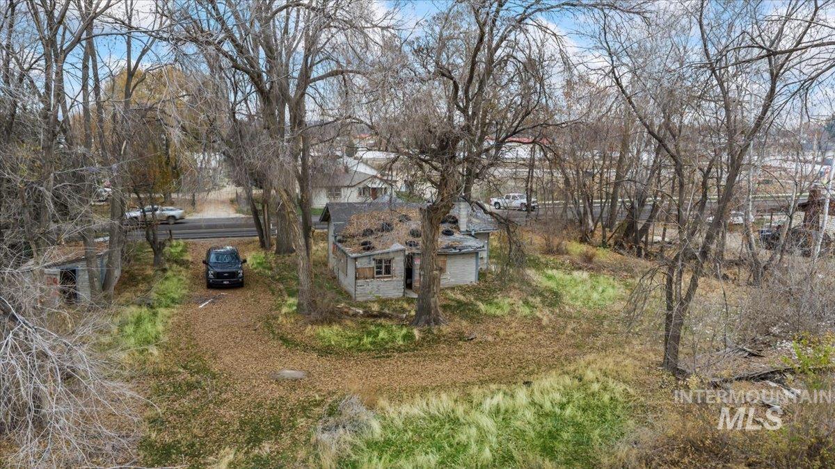 1111 Southside Blvd Property Photo 10