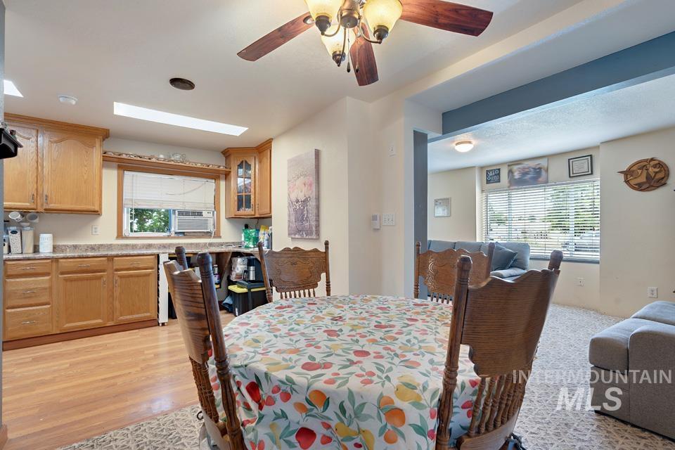 1015 E Park Property Photo 11