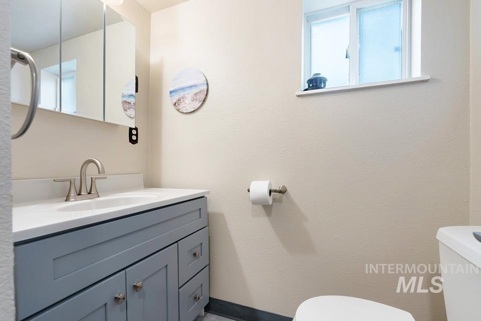 1015 E Park Property Photo 19