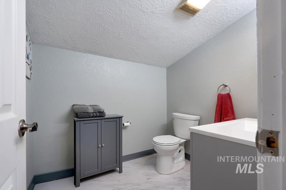 1015 E Park Property Photo 25