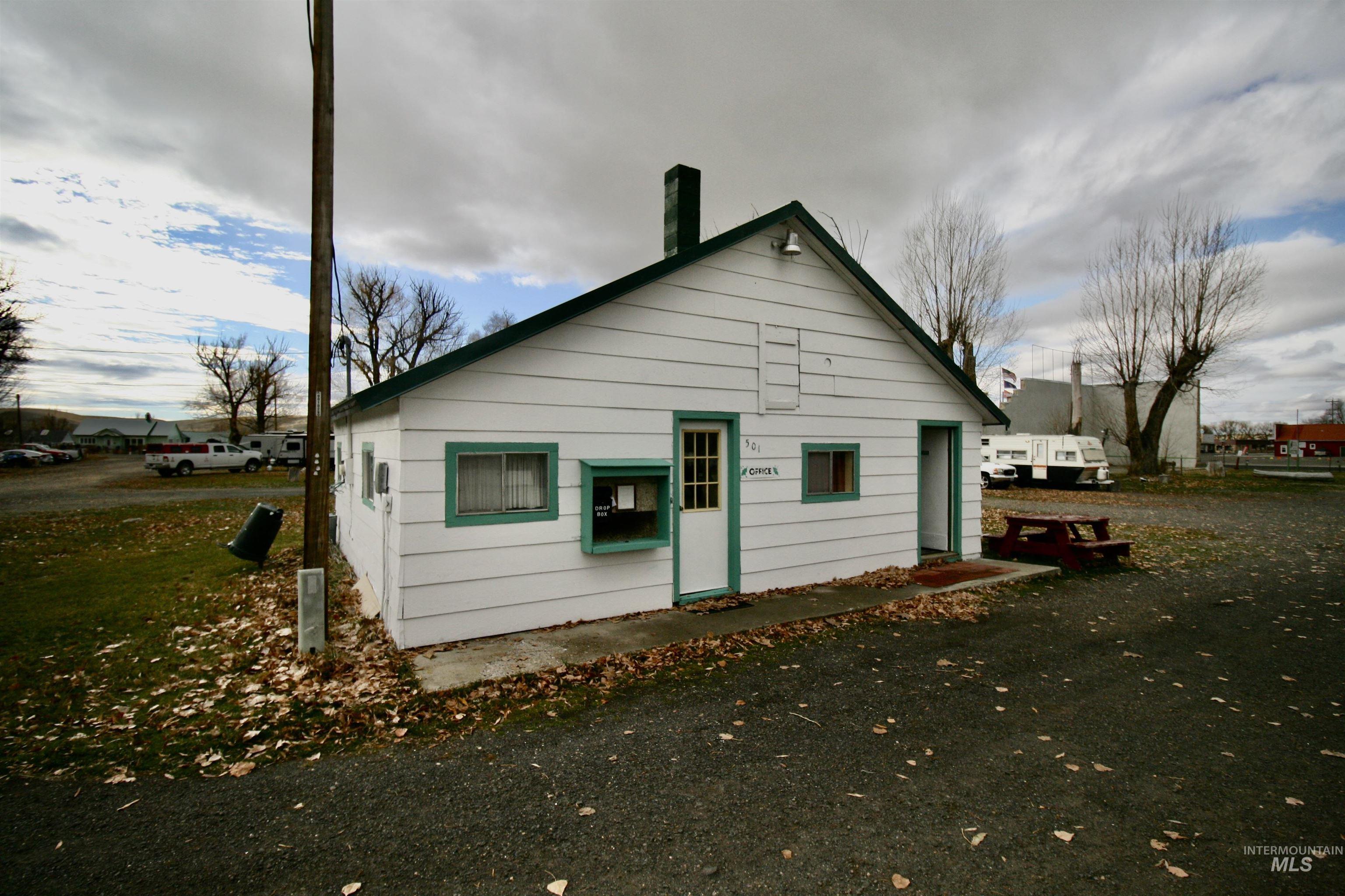 501 Swisher Ave Property Photo 11