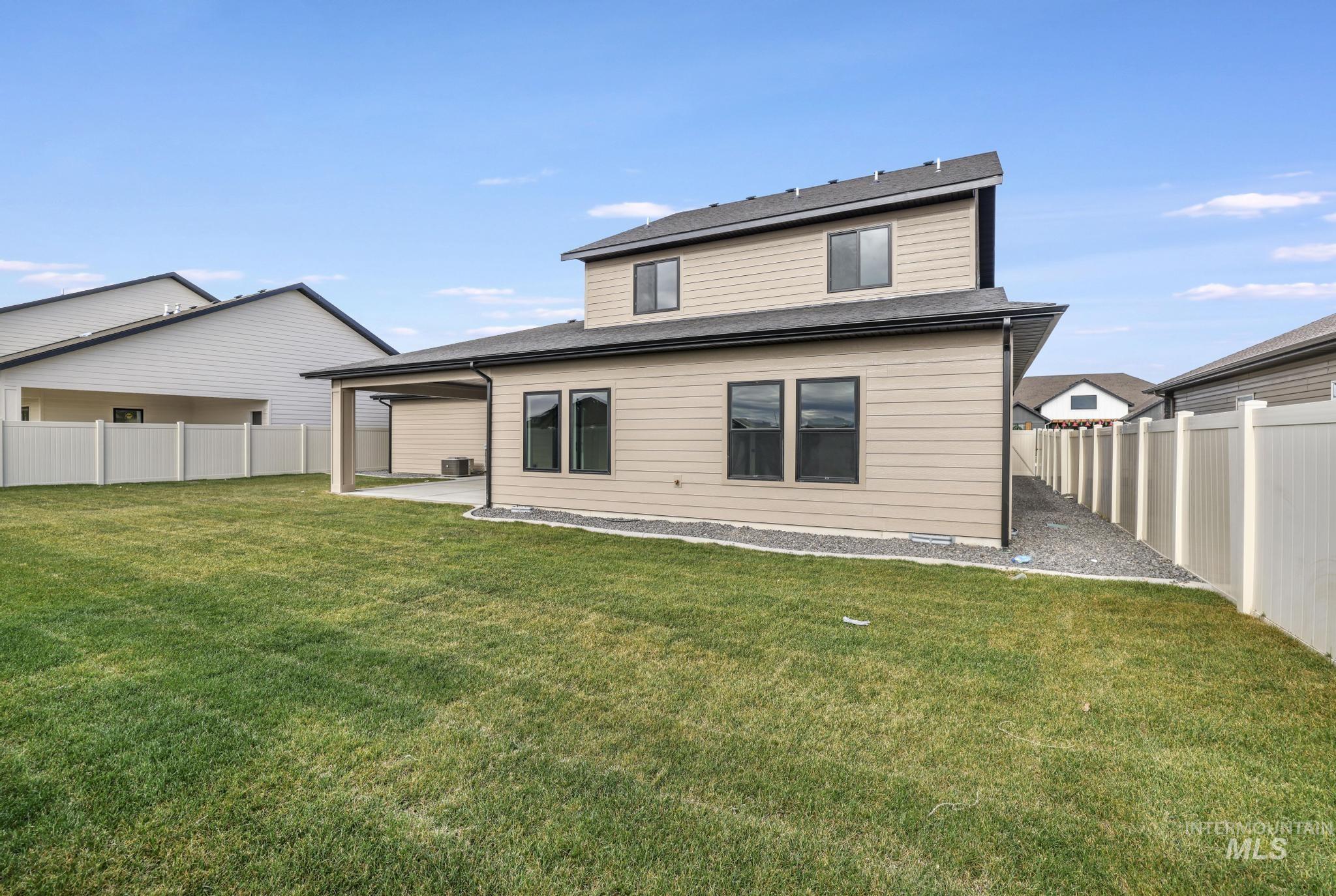 635 Canyon Crest Drive W. Property Photo 42