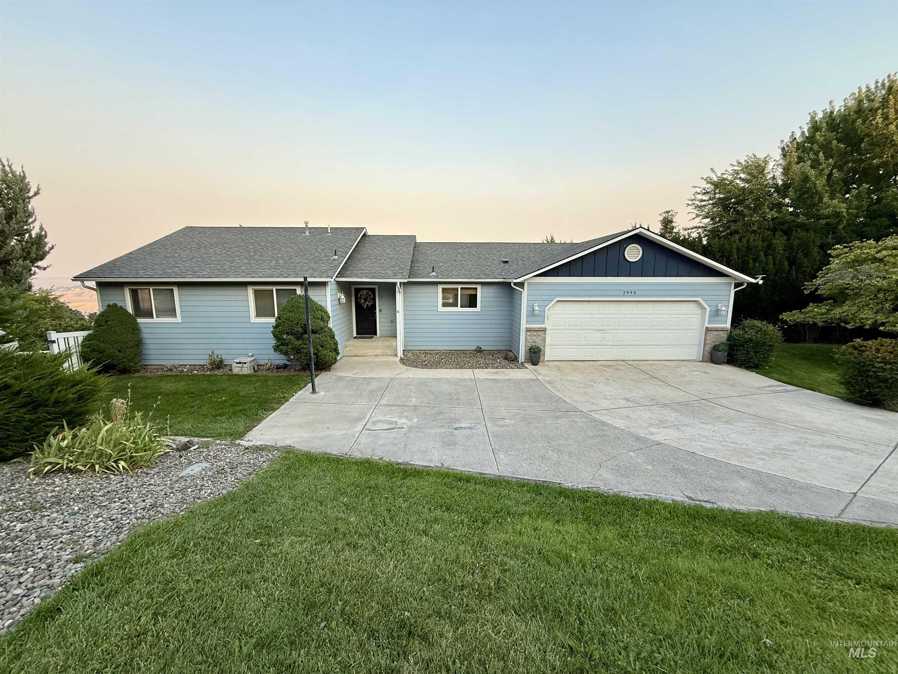 2995 Dove Drive Property Photo 1