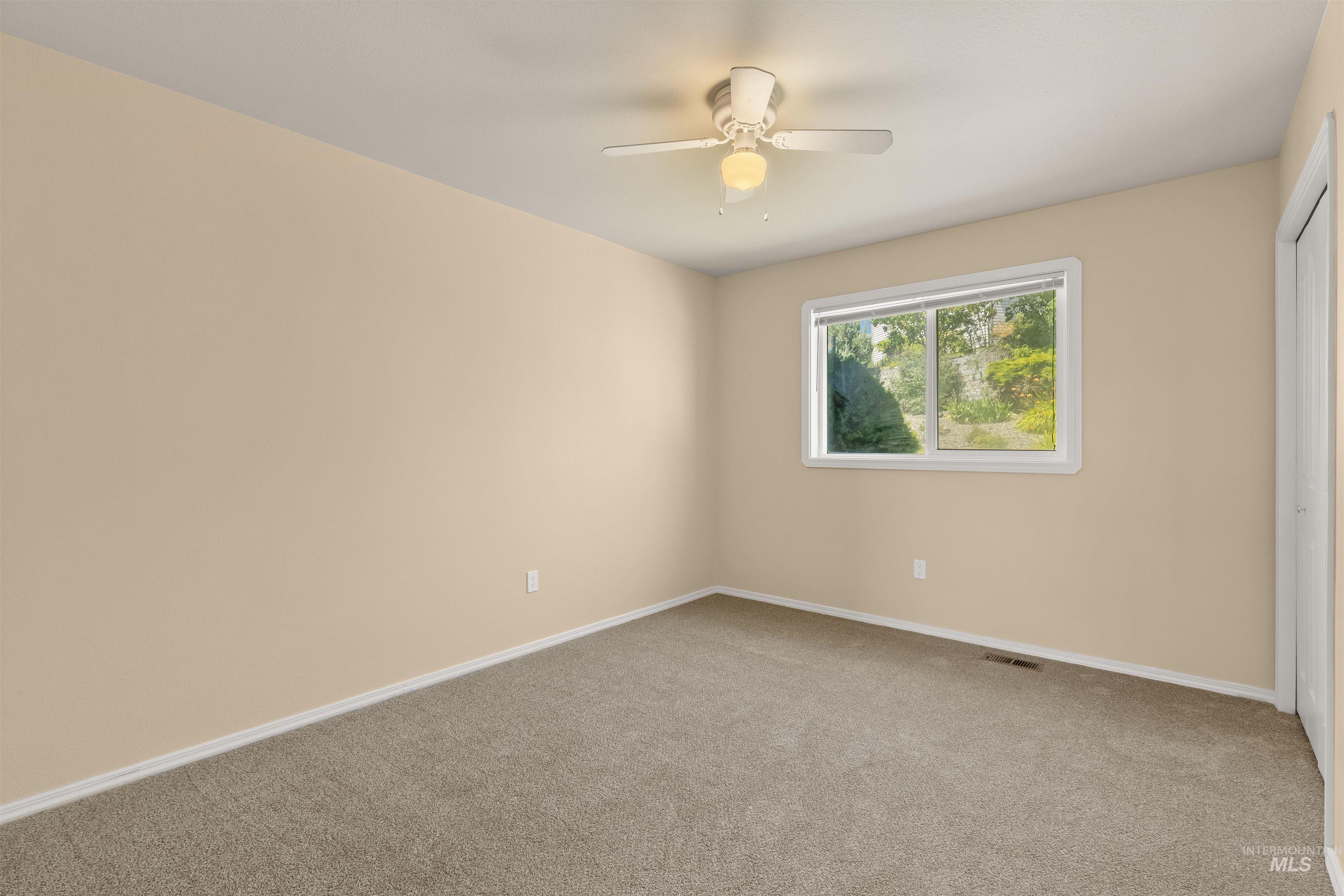 2995 Dove Drive Property Photo 29