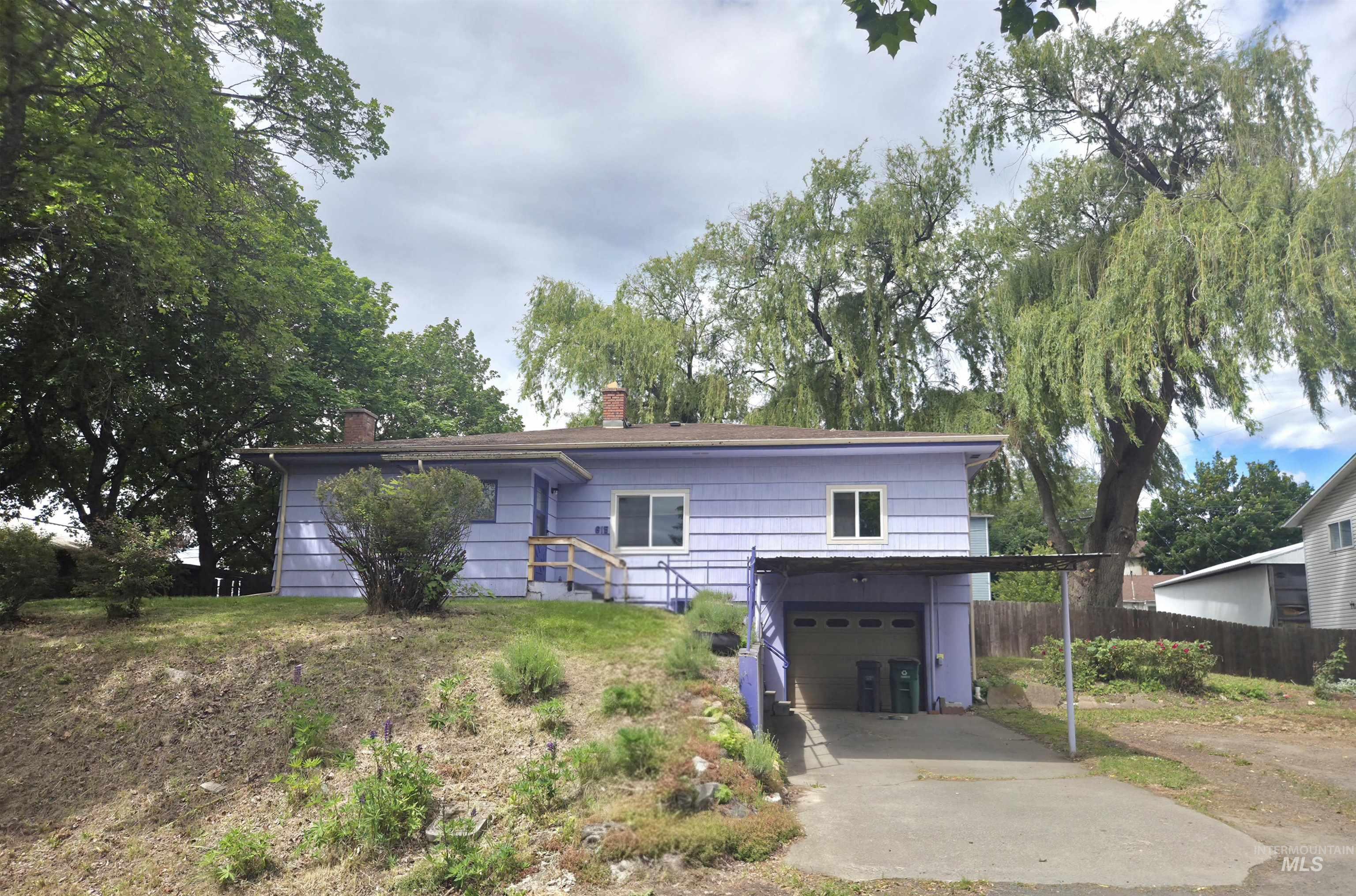 615 N Washington Property Photo 1