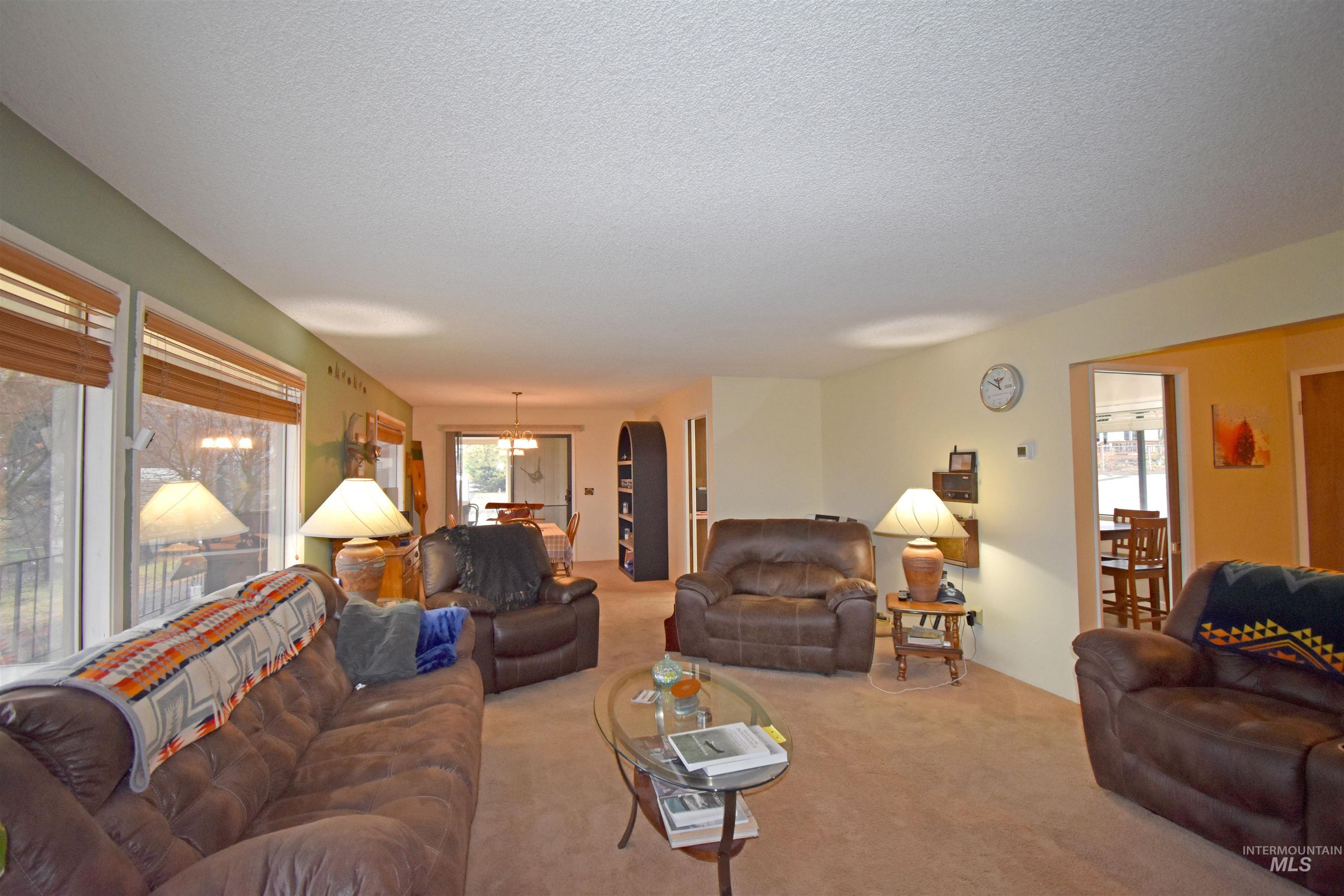 1045 Post Lane Property Photo 8