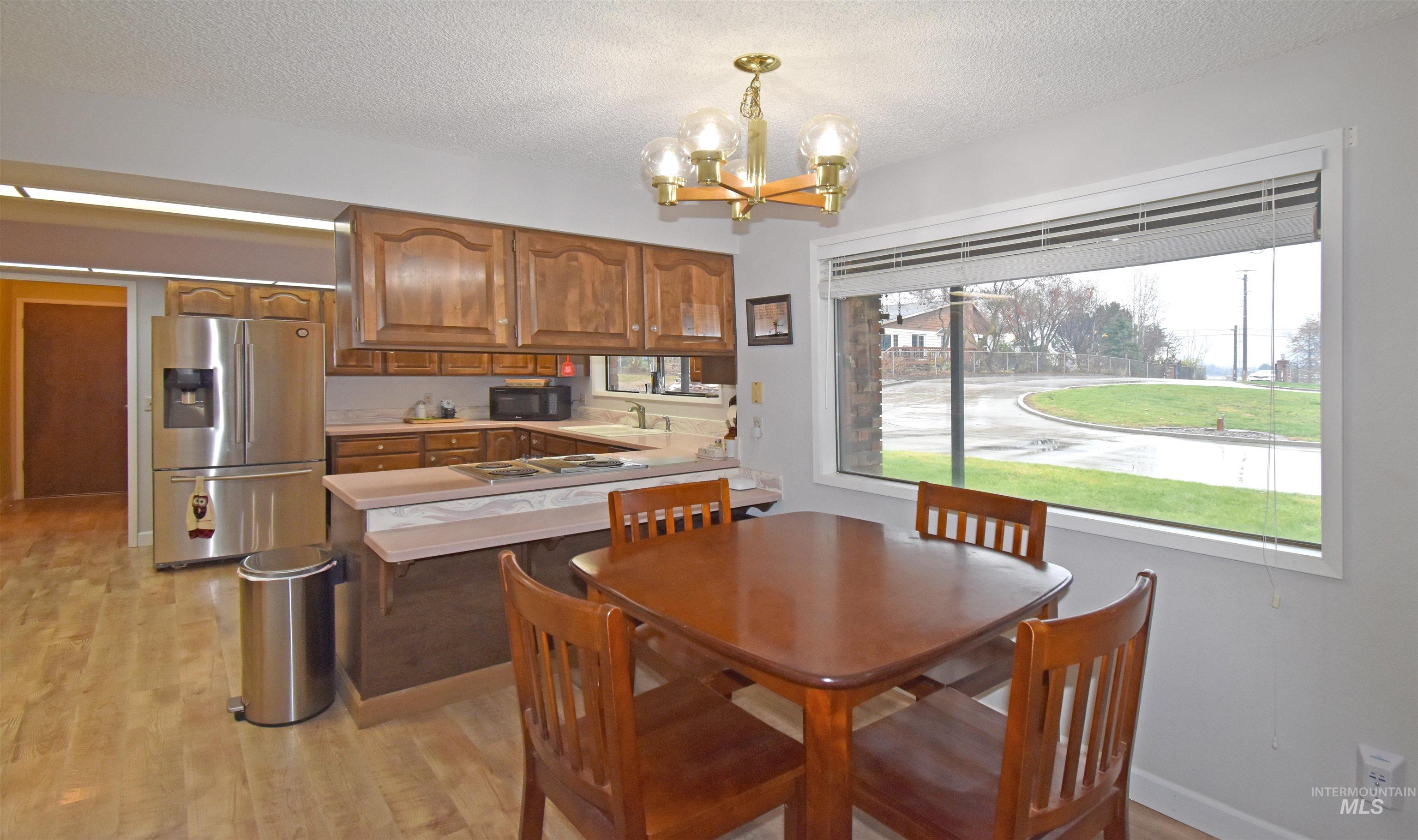 1045 Post Lane Property Photo 12