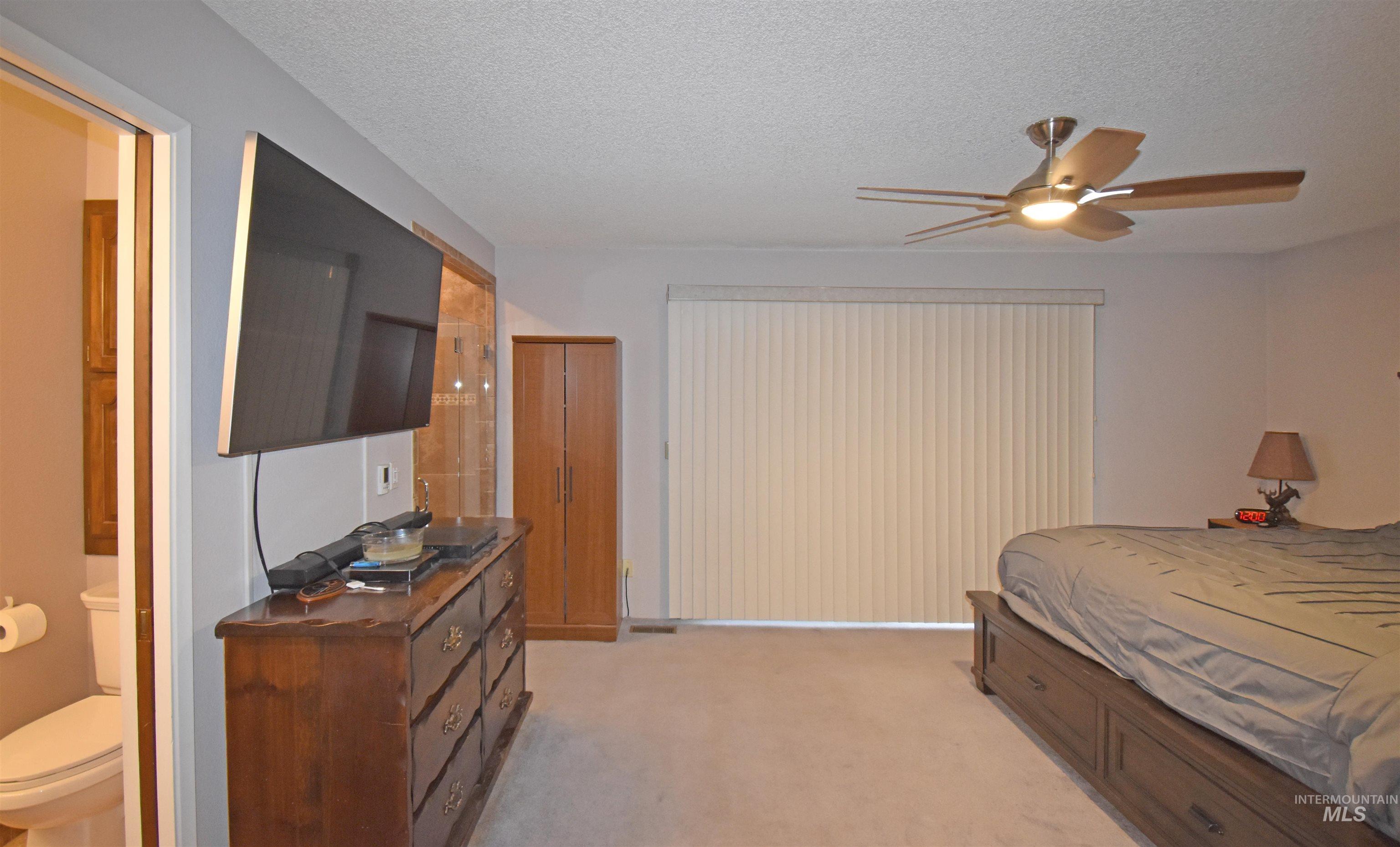 1045 Post Lane Property Photo 21