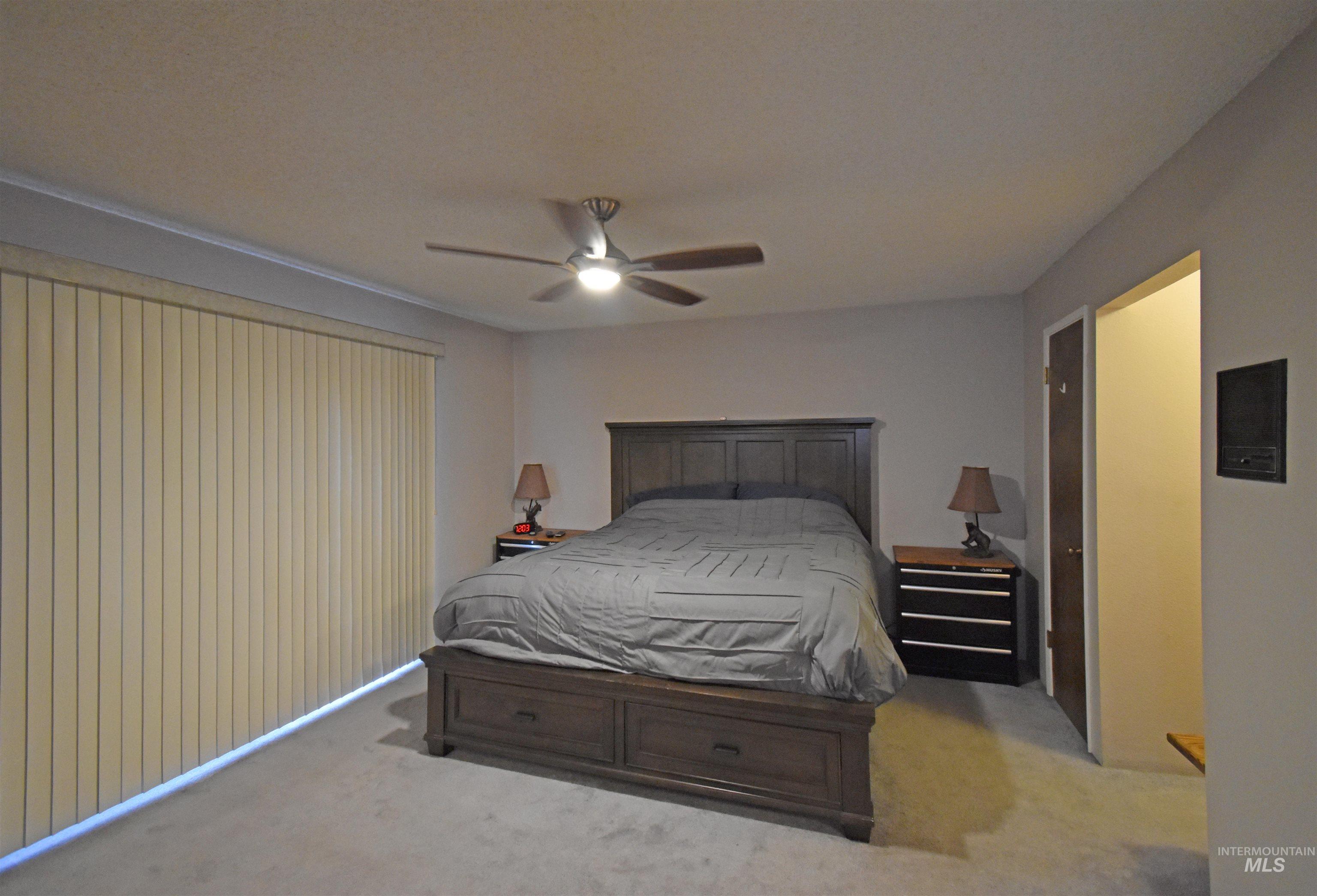 1045 Post Lane Property Photo 27