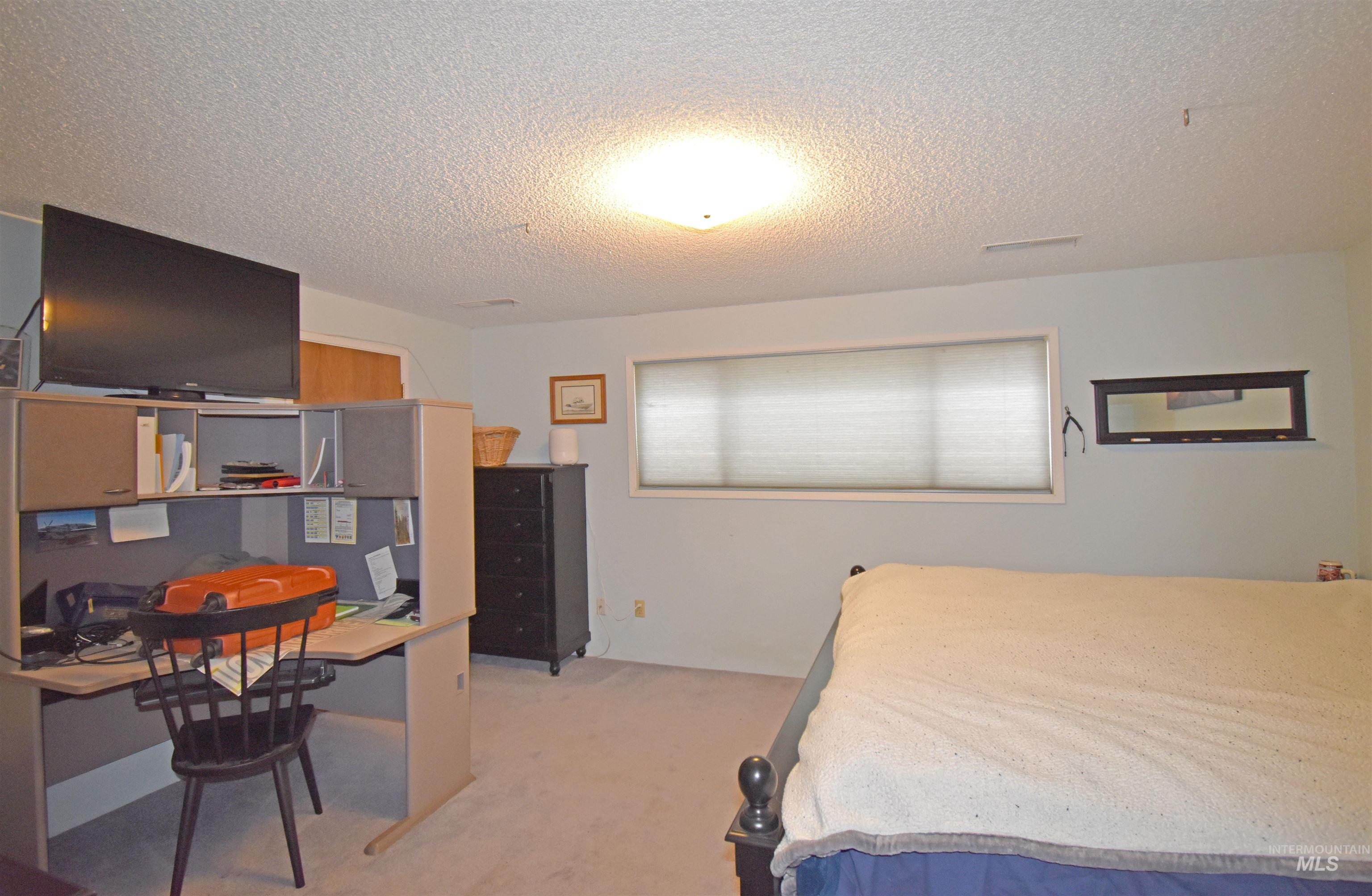 1045 Post Lane Property Photo 34