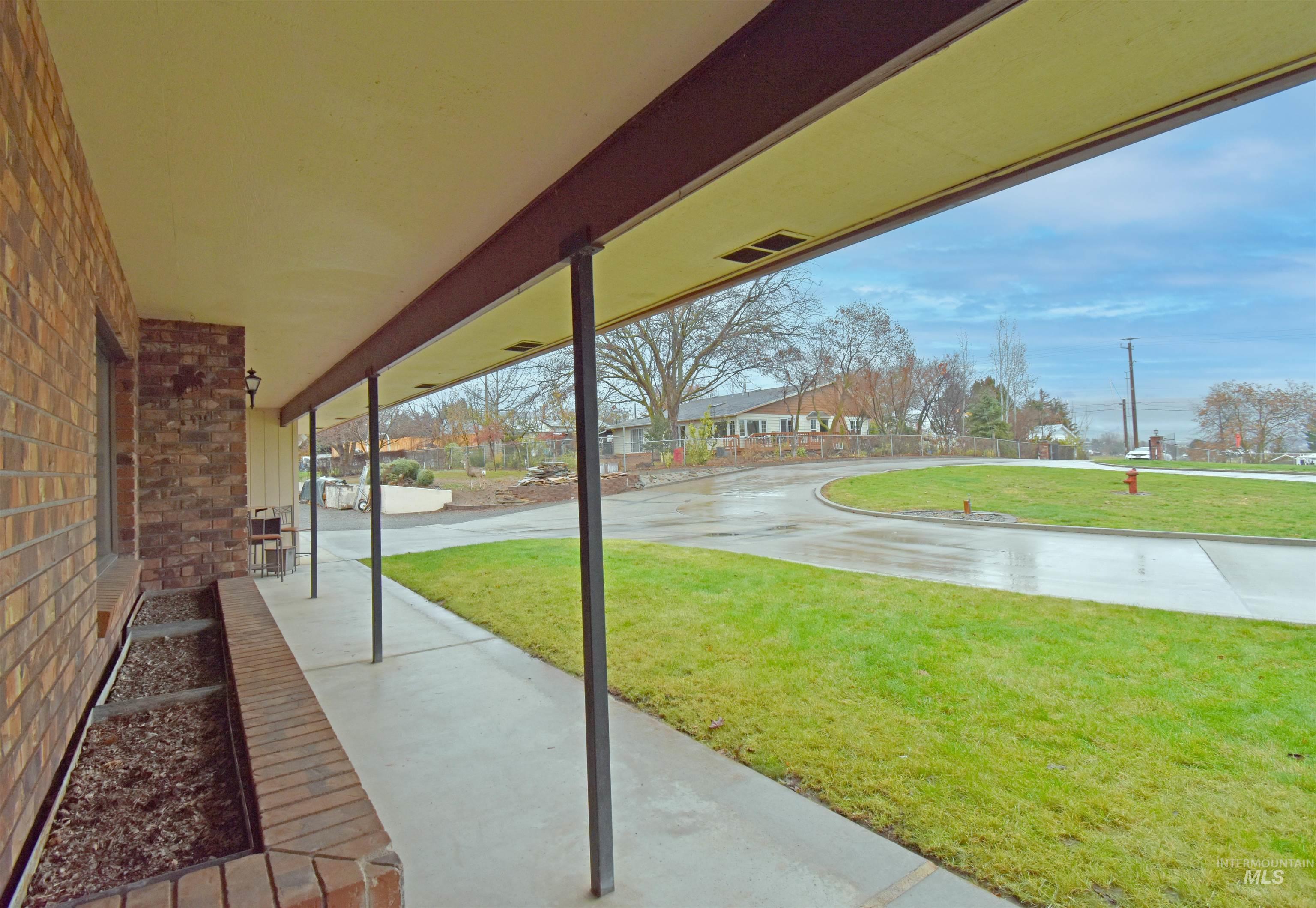 1045 Post Lane Property Photo 42