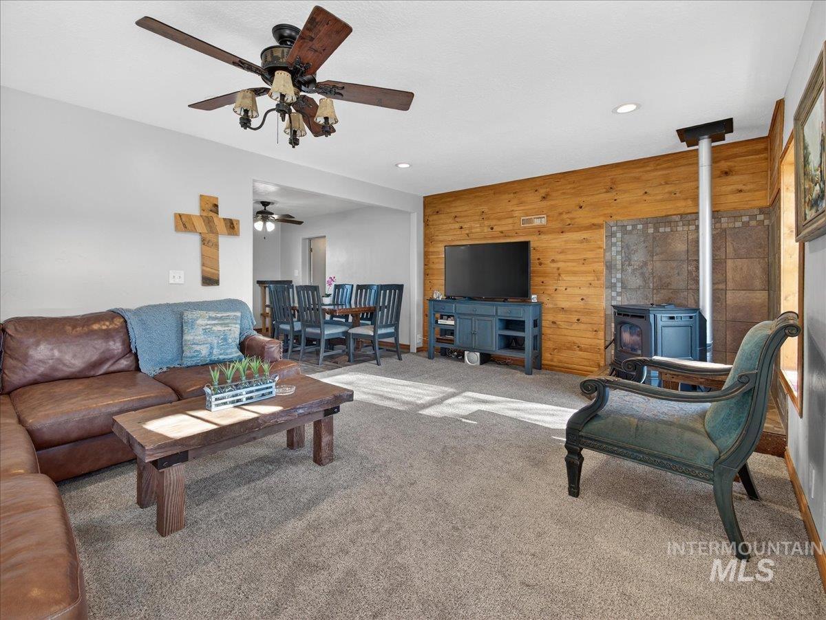 2588 W Sales Yard Road Property Photo 13