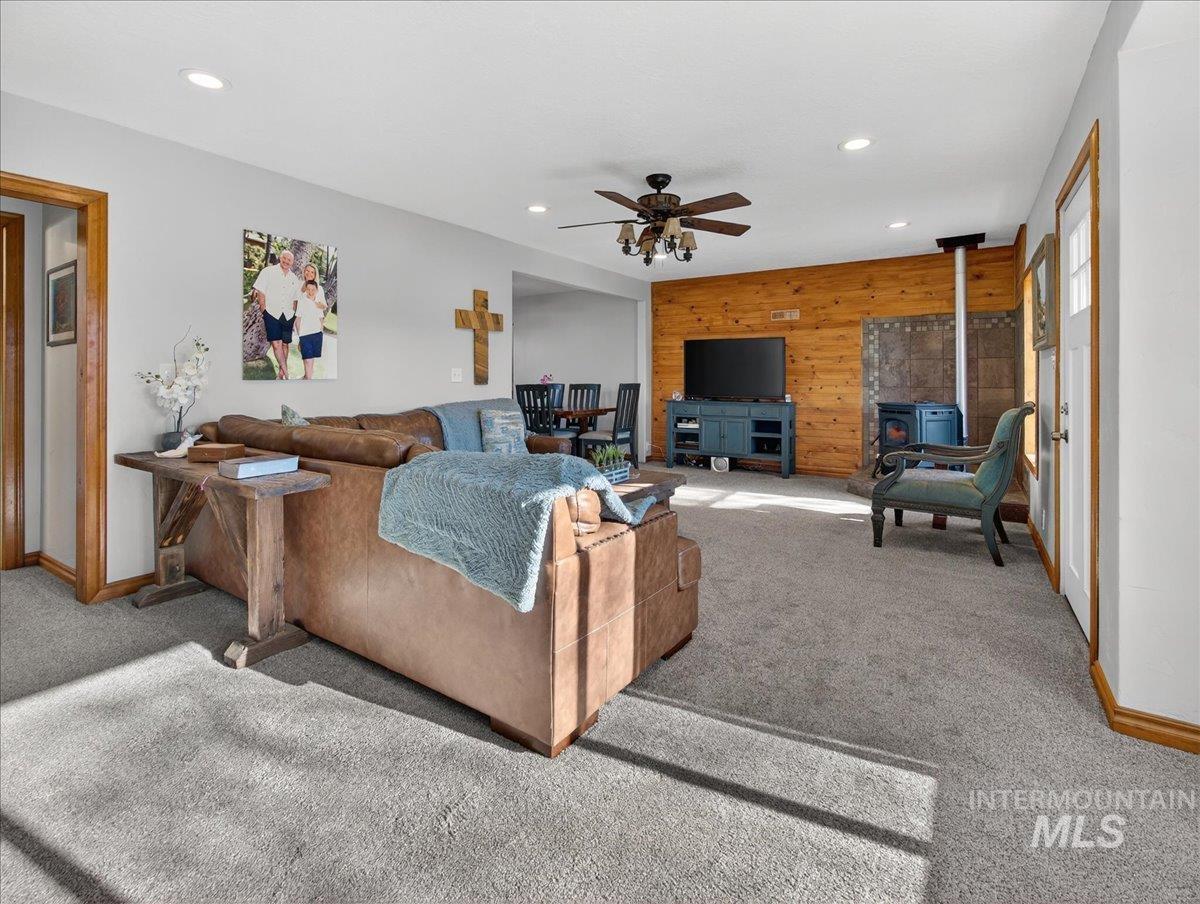 2588 W Sales Yard Road Property Photo 14