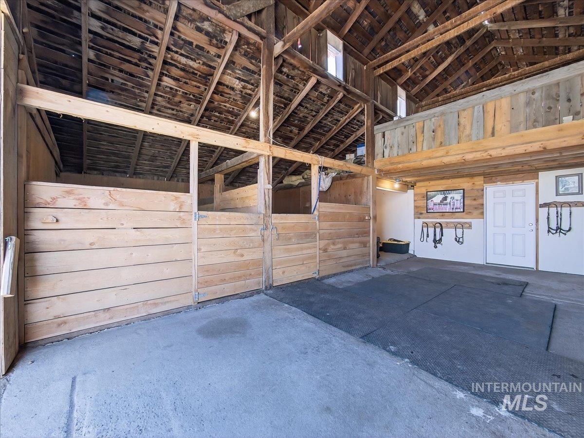 2588 W Sales Yard Road Property Photo 40