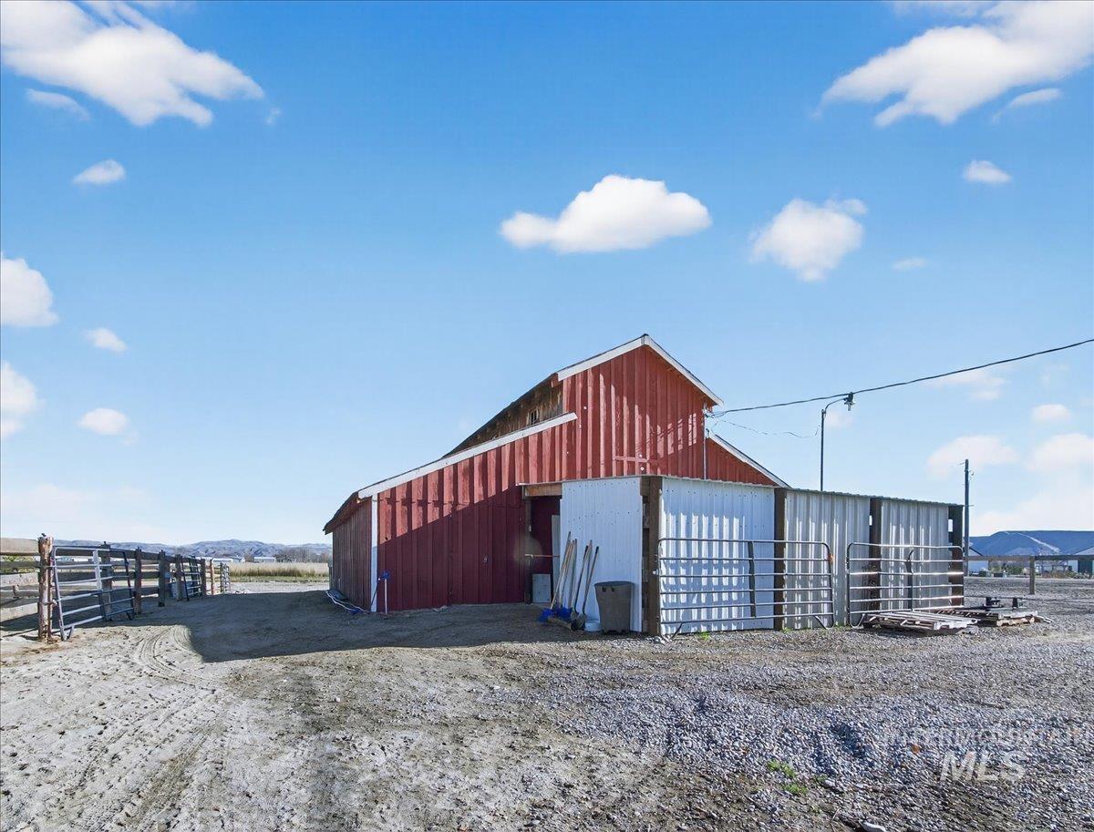 2588 W Sales Yard Road Property Photo 44