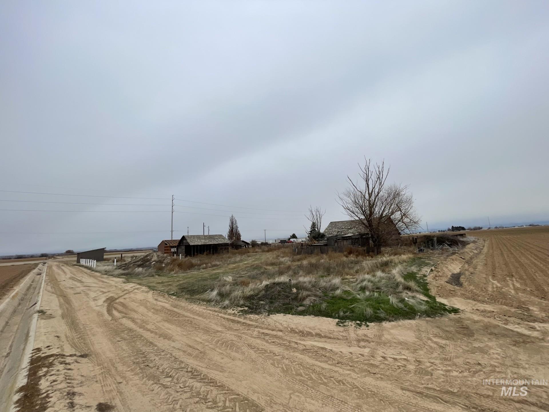 6467 Hwy 20 26 Property Photo 3