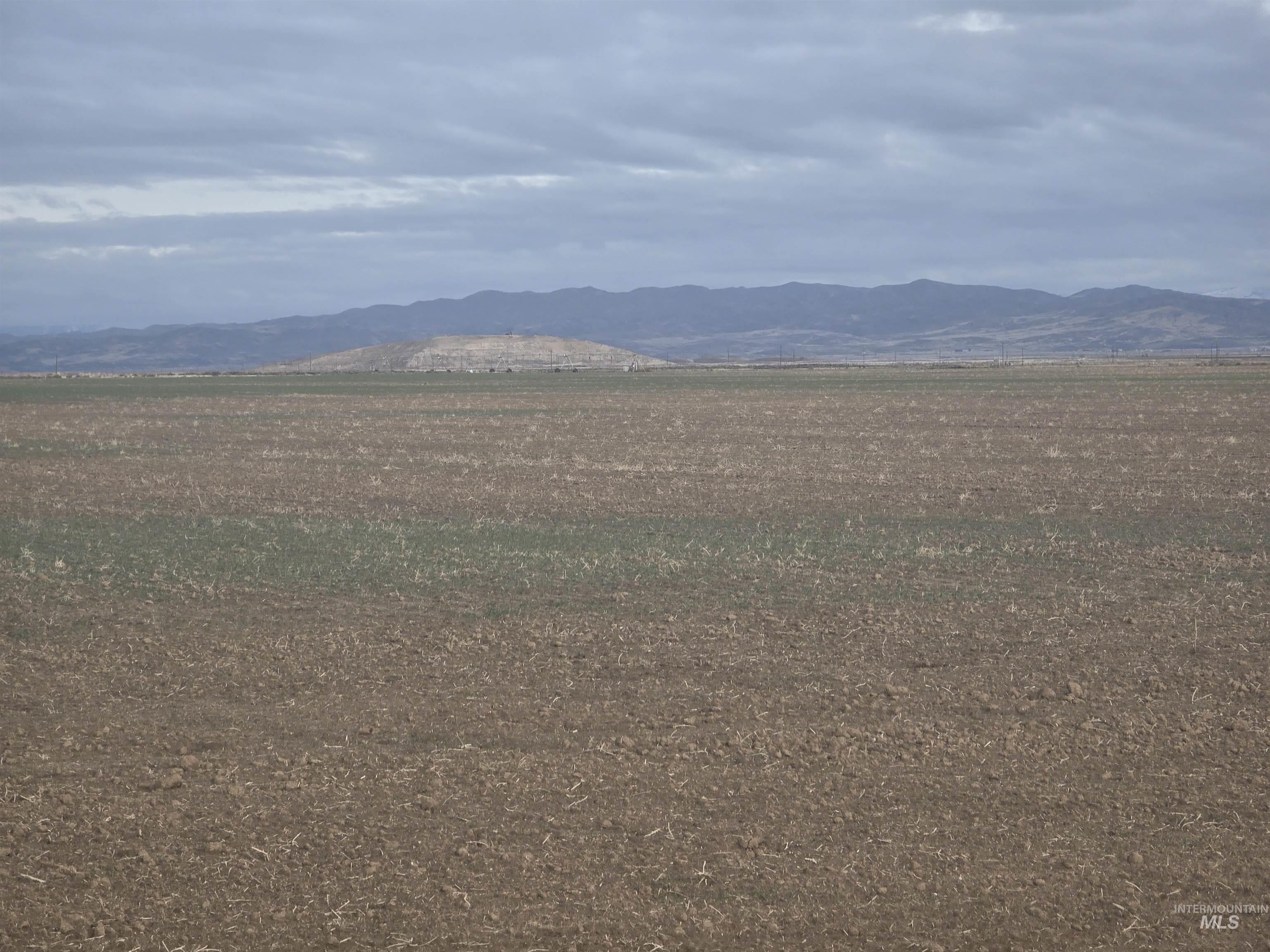 Tbd S Cinder Butte Rd Property Photo 6