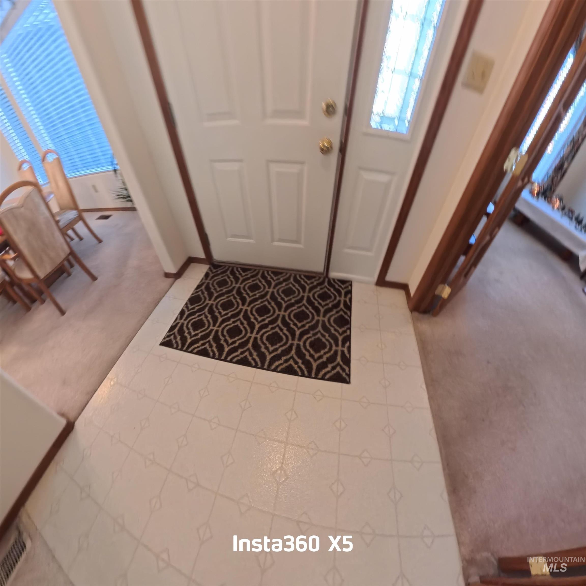 2450 Julie Lane Property Photo 14