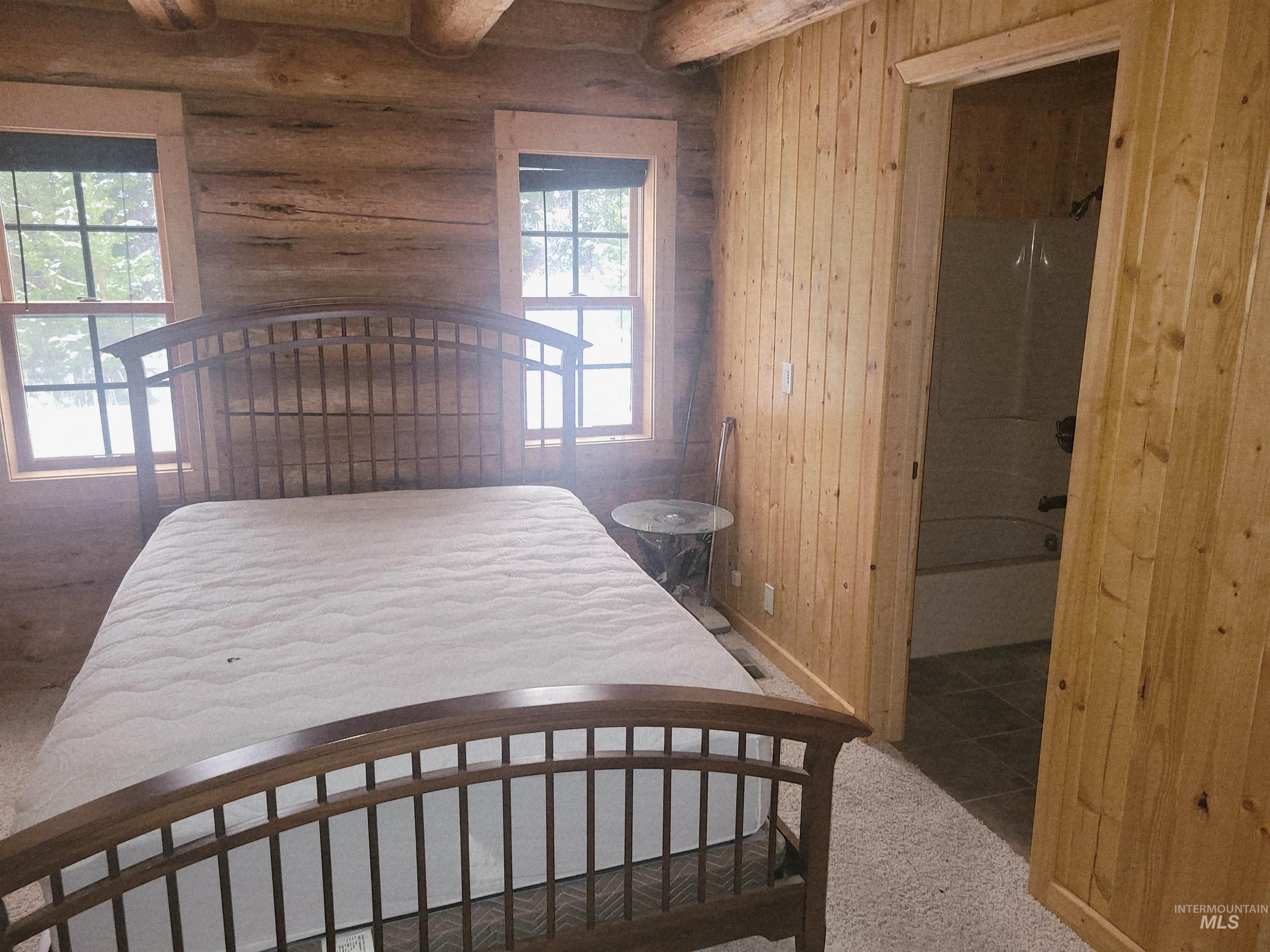 129 Copperhead Rd Property Photo 23