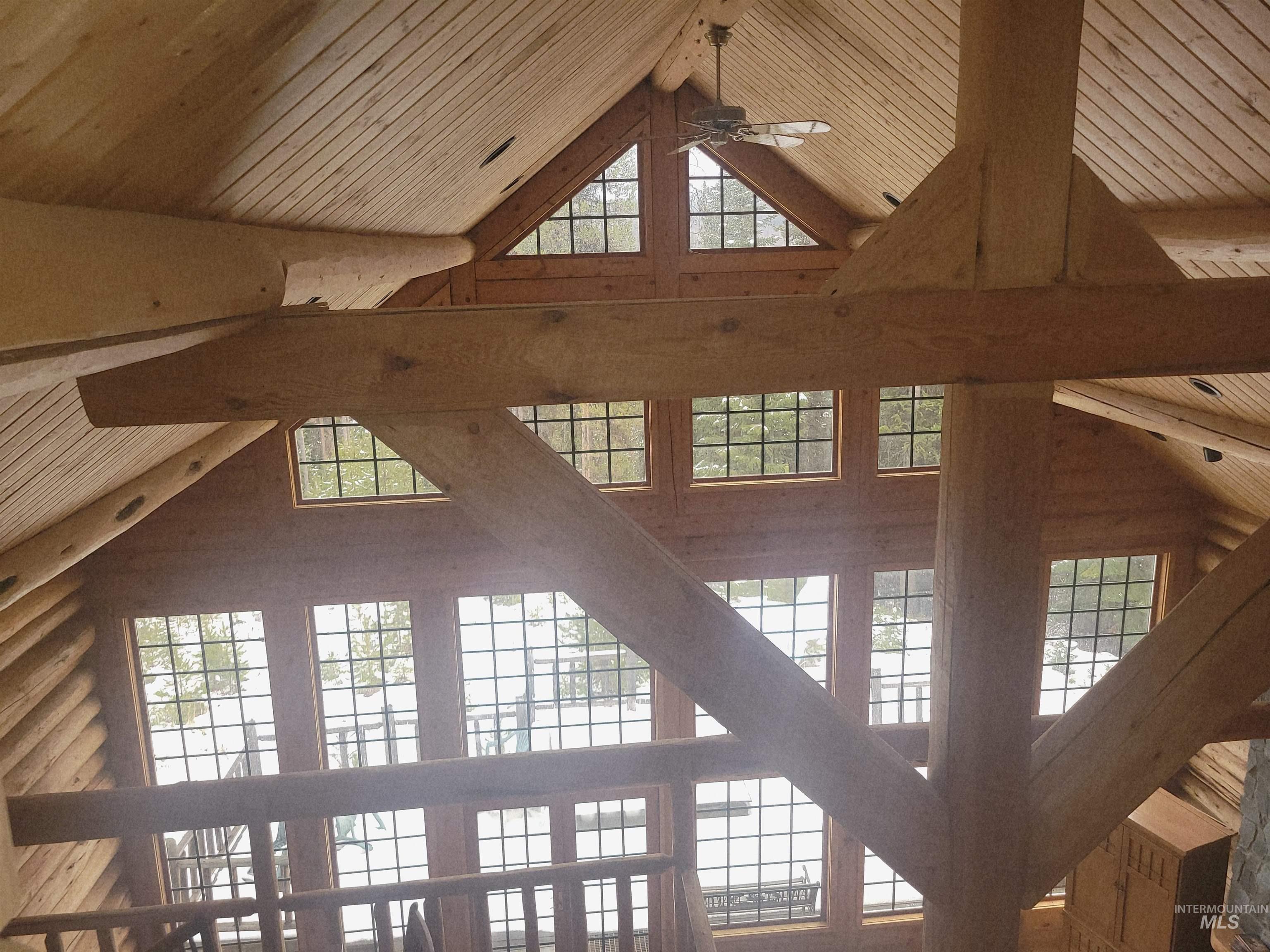 129 Copperhead Rd Property Photo 36