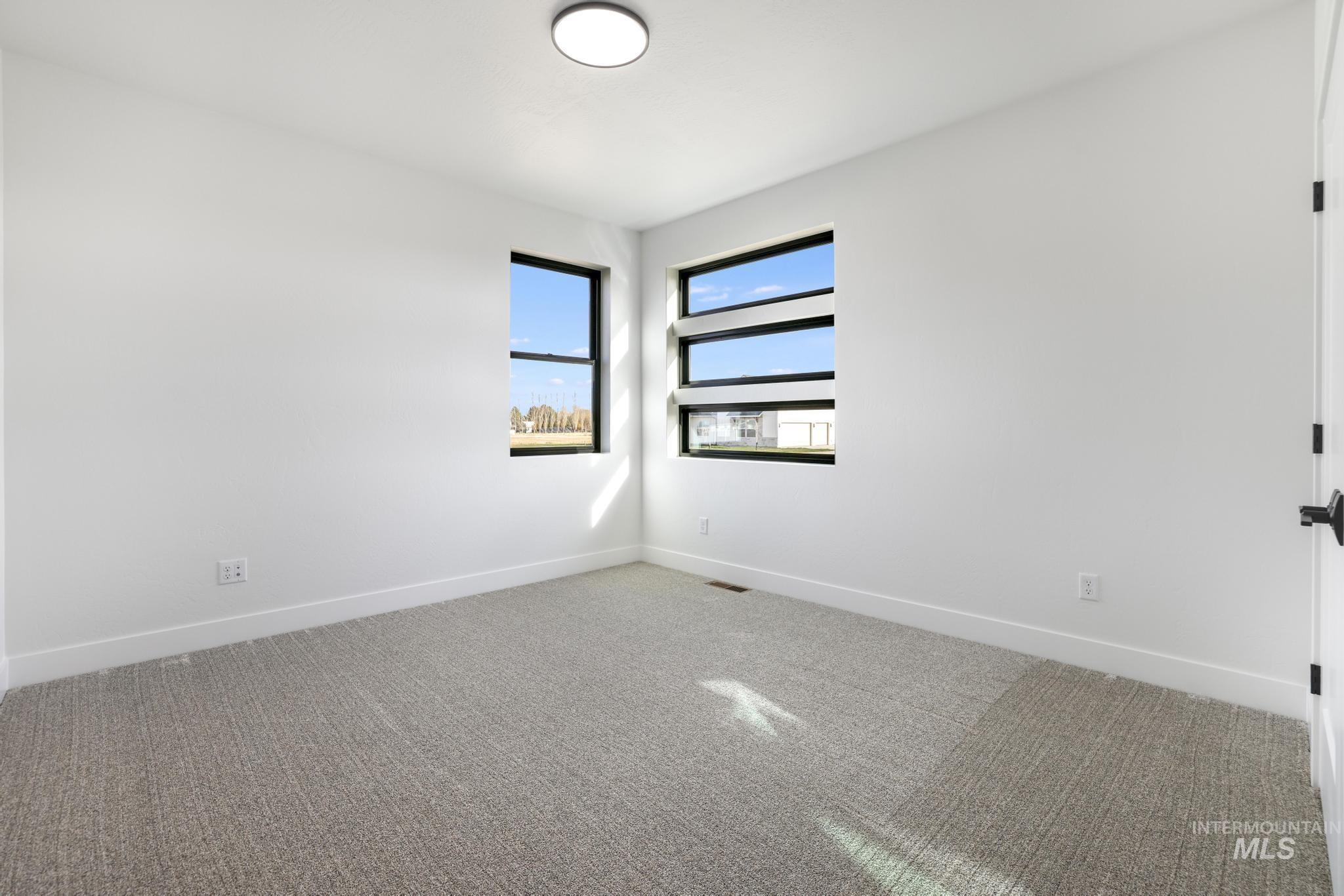 3859 N 3570 E Property Photo 27