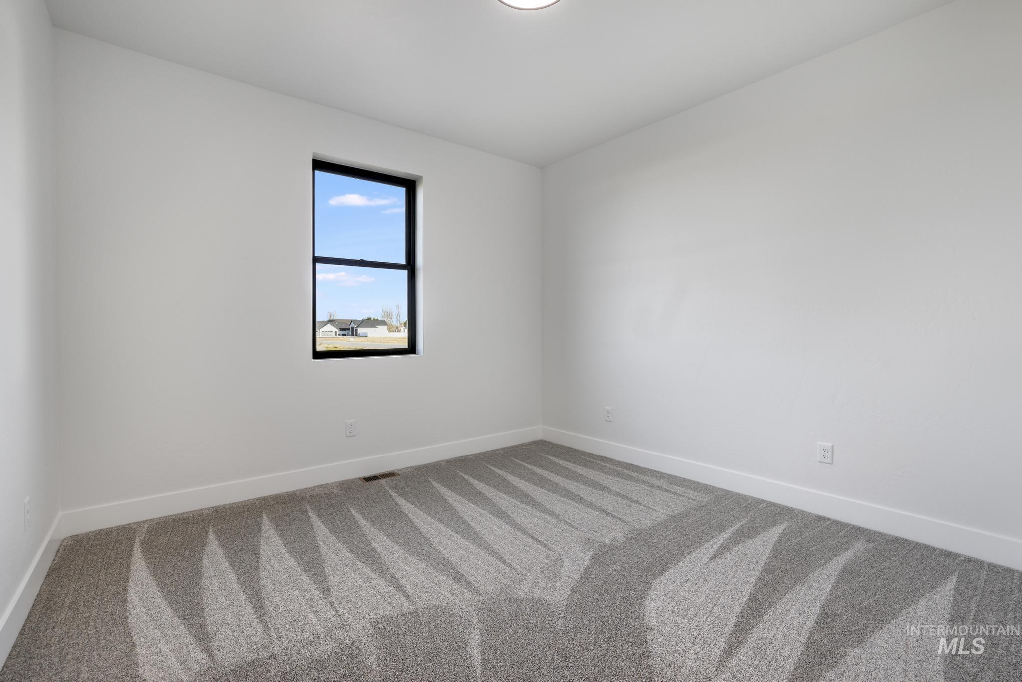 3859 N 3570 E Property Photo 28