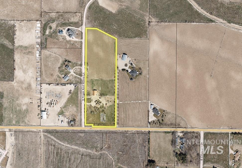 950 W LAKE HAZEL RD