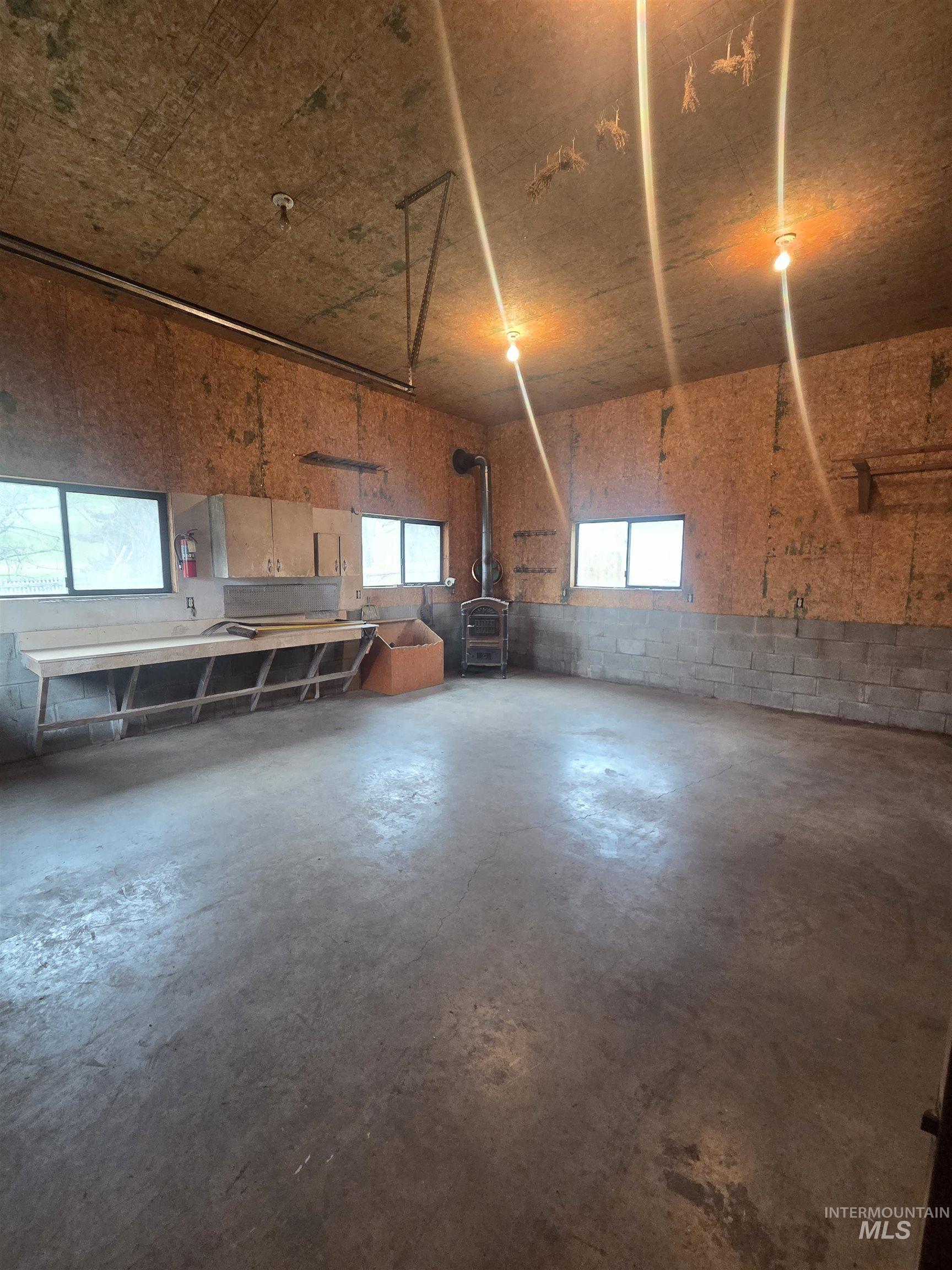 465 15th Street Property Photo 5