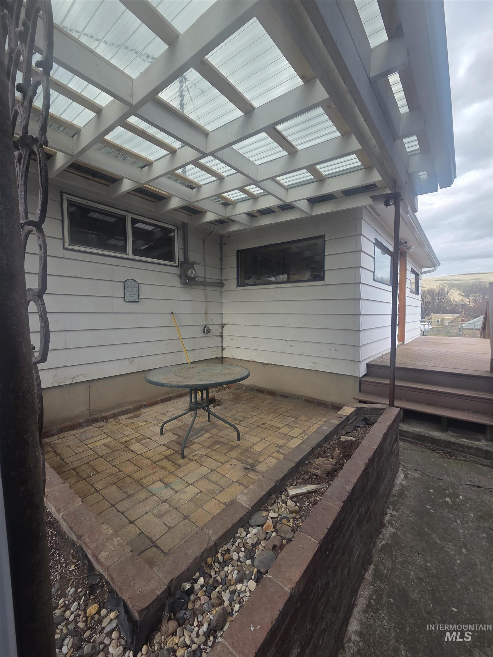 465 15th Street Property Photo 7