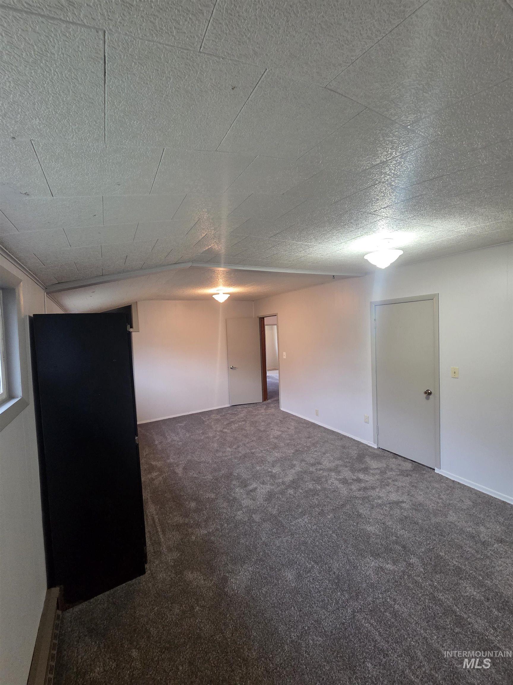465 15th Street Property Photo 18