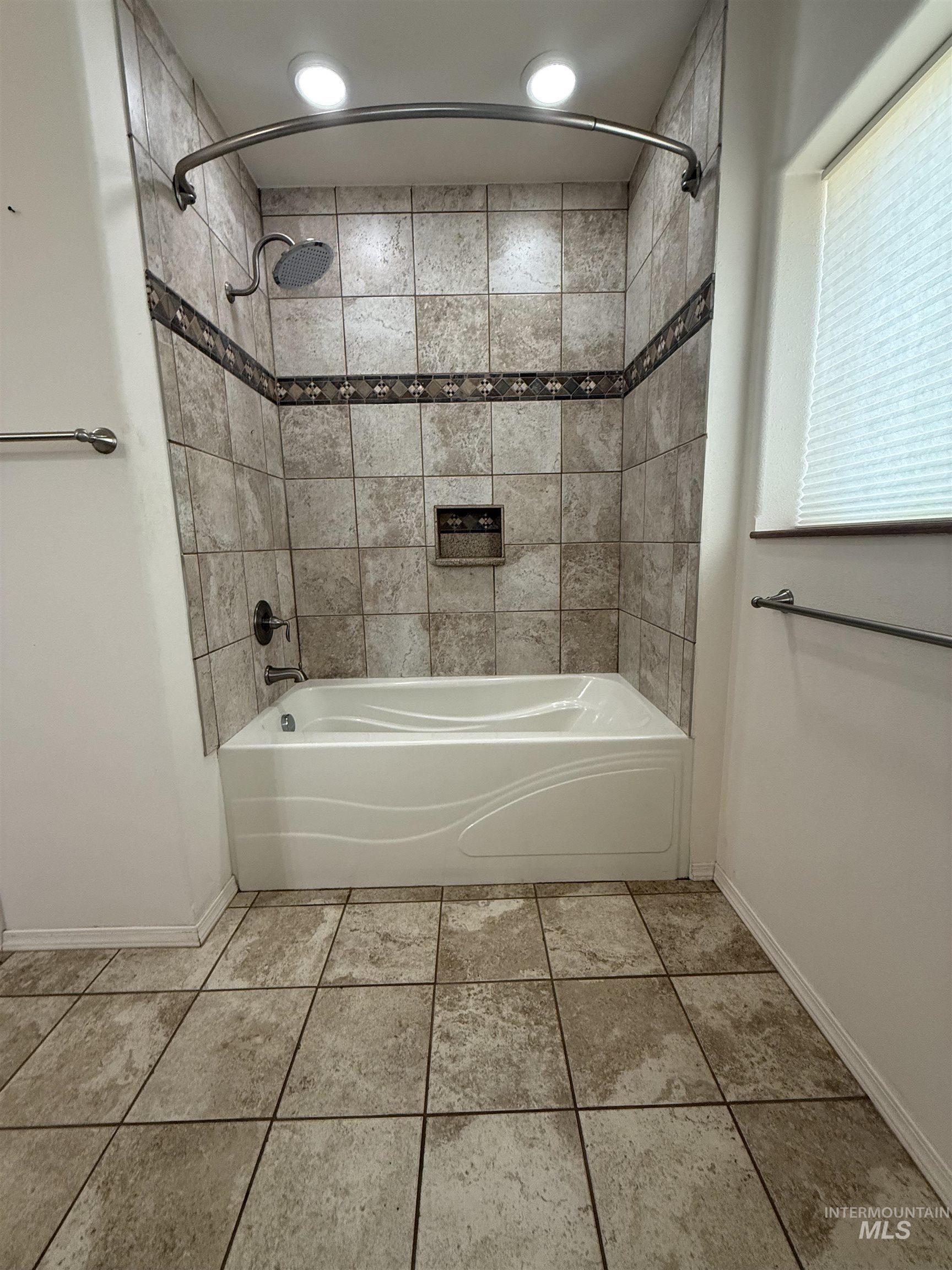 1653 Kidder Ridge Property Photo 14