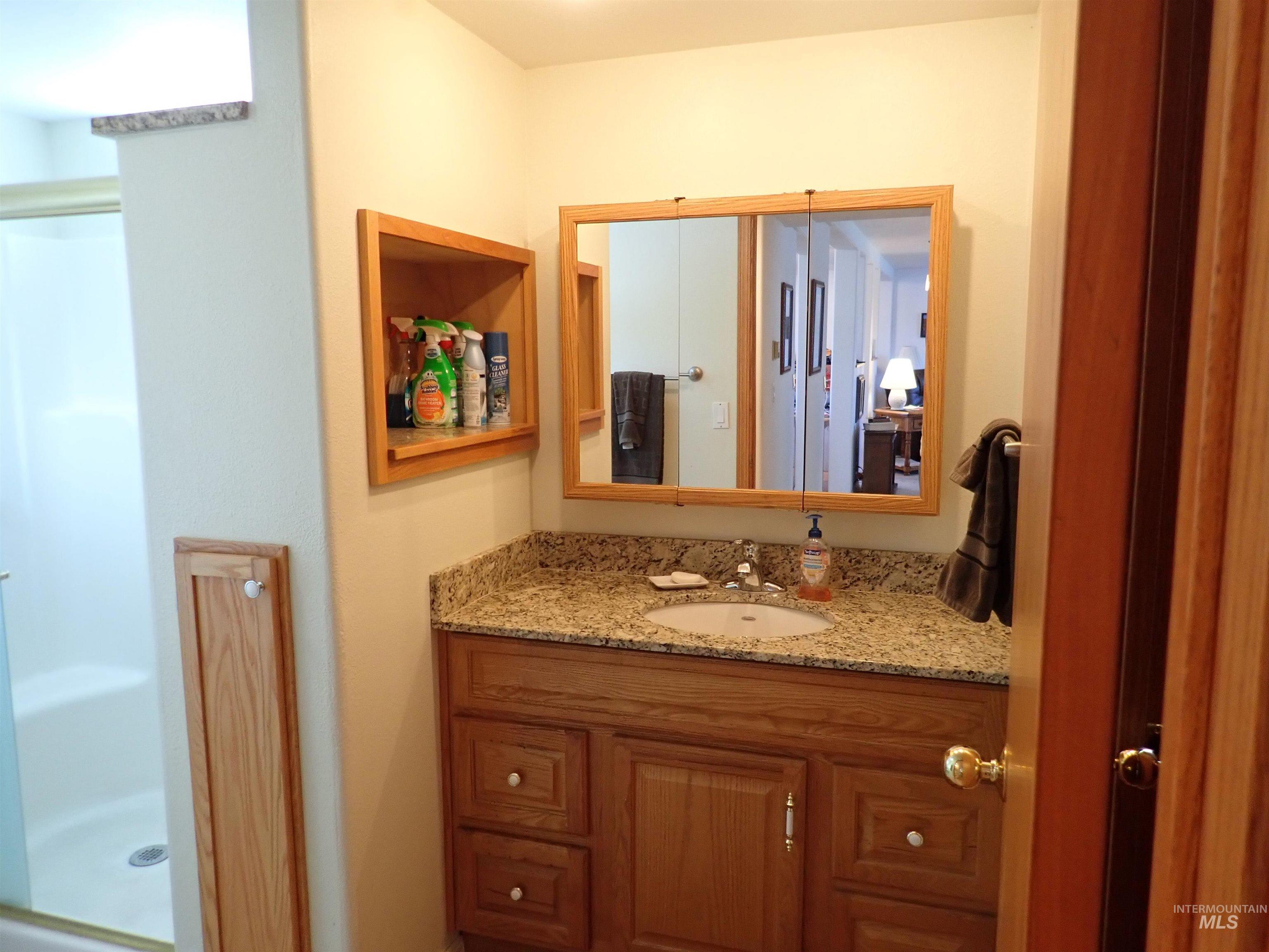 1039 15th St Property Photo 14