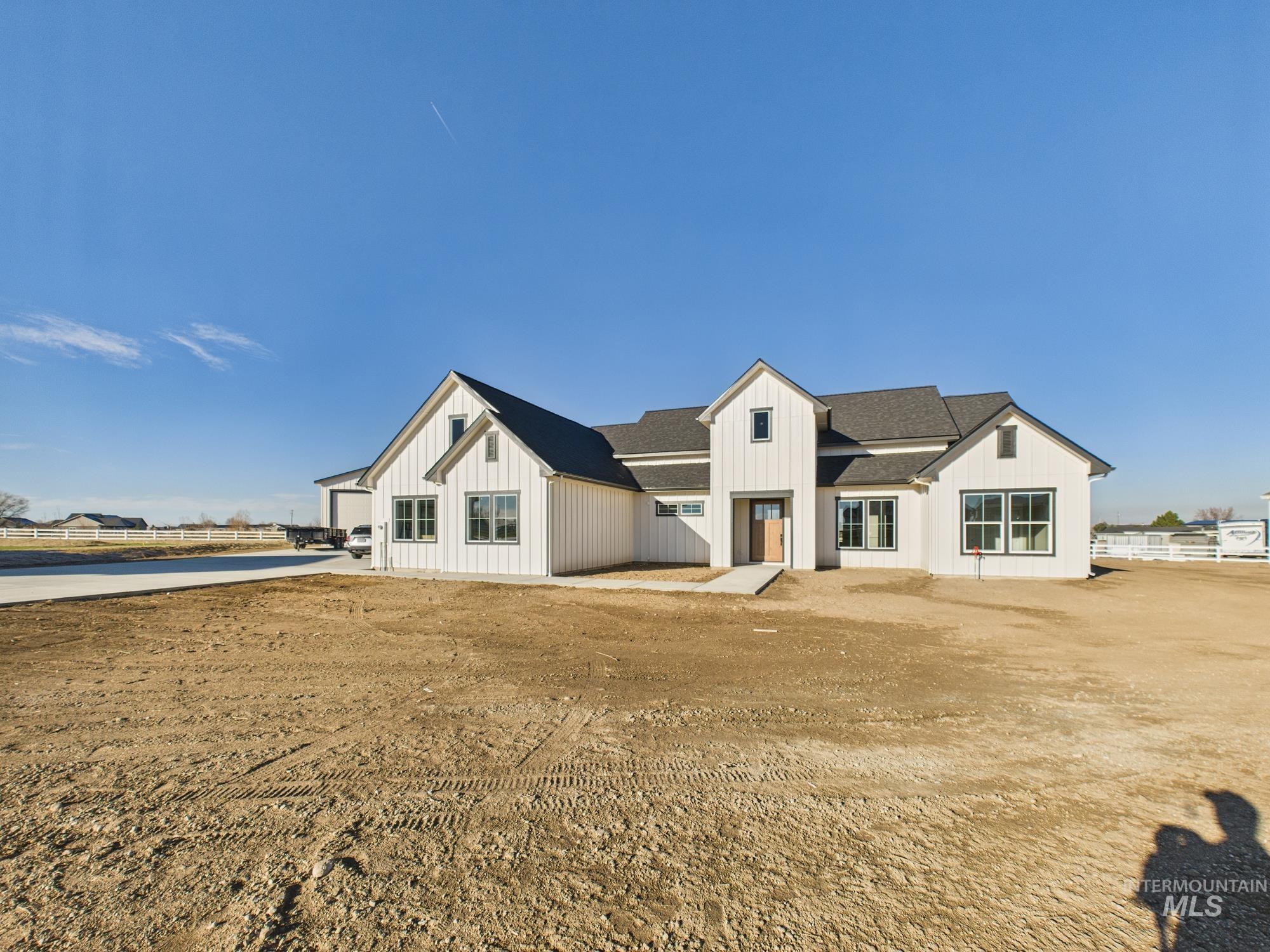 7780 Minam Dr Property Photo 1