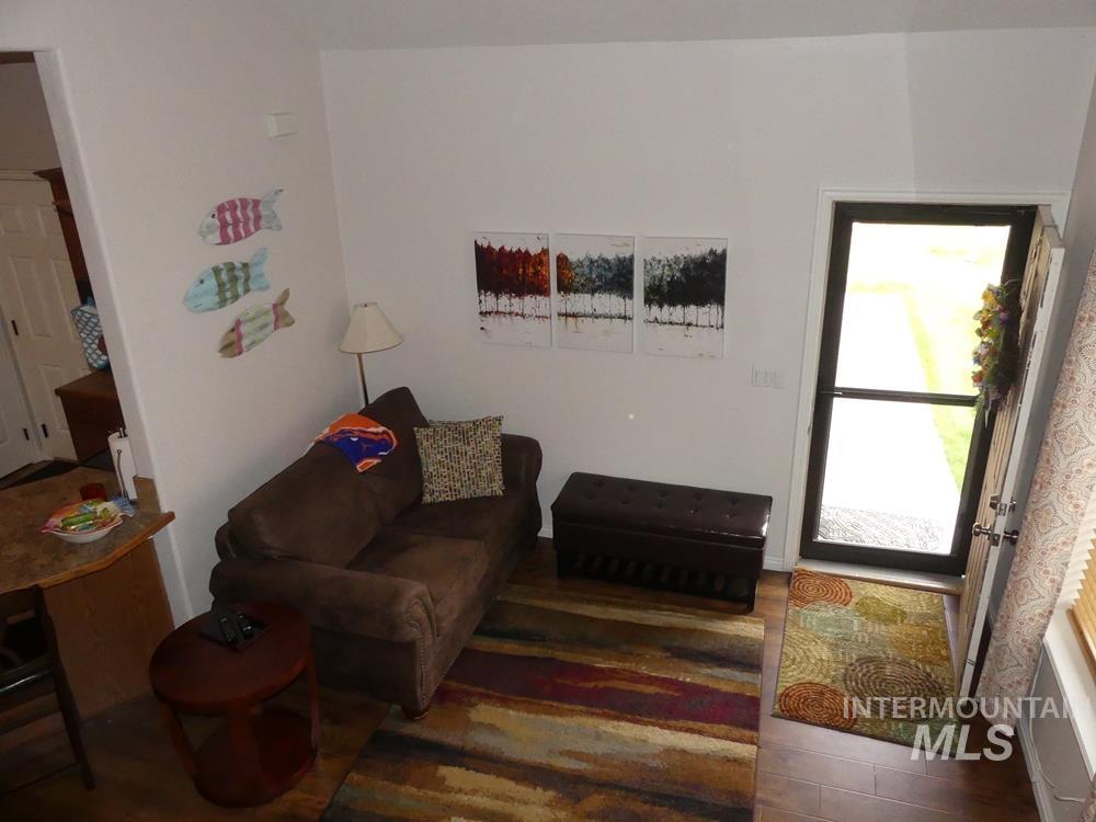 24 Mangum Dr Unit # 1 Property Photo 6