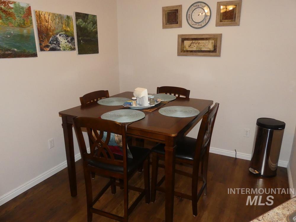 24 Mangum Dr Unit # 1 Property Photo 17