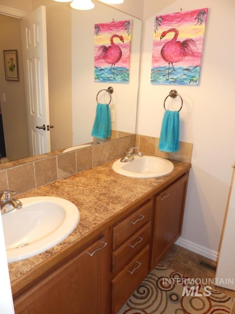 24 Mangum Dr Unit # 1 Property Photo 27
