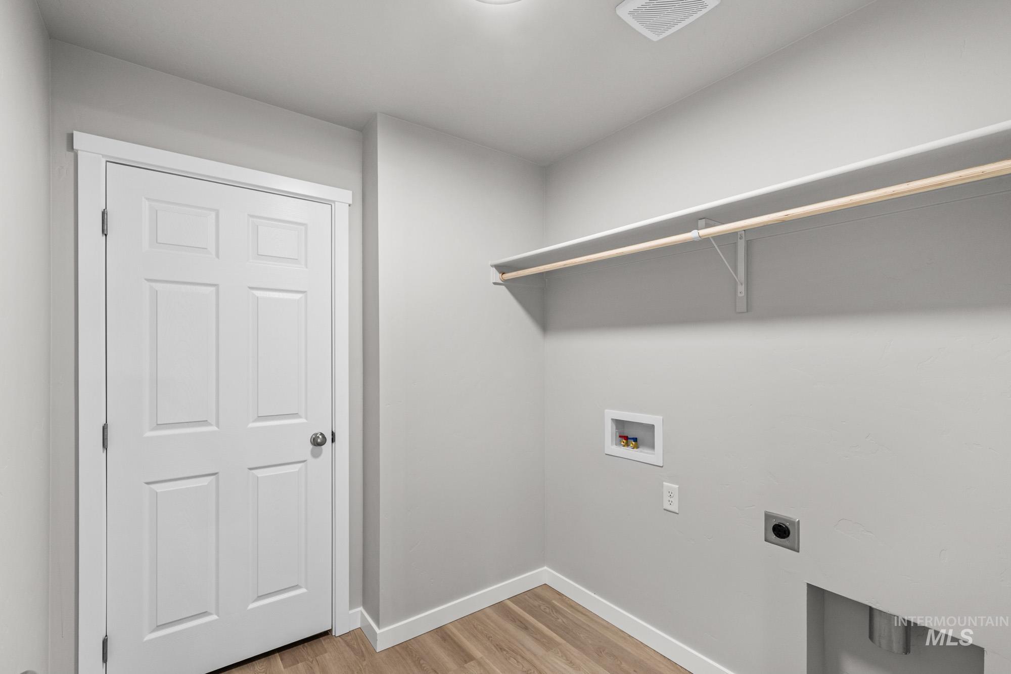 1515 Long Pond St Property Photo 22